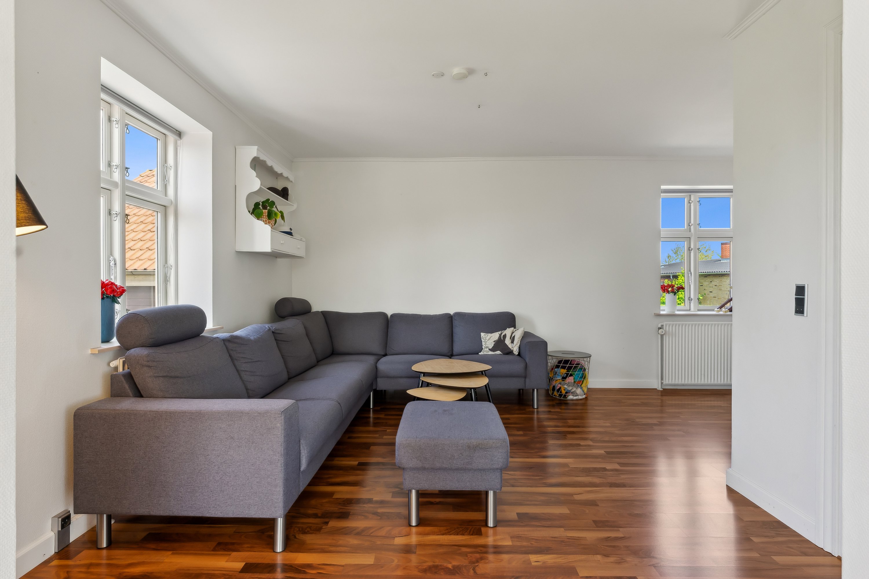 Fremhævet stue billede i fuldskærmstilstand. Billede af Mosevej 2, 8850 Bjerringbro