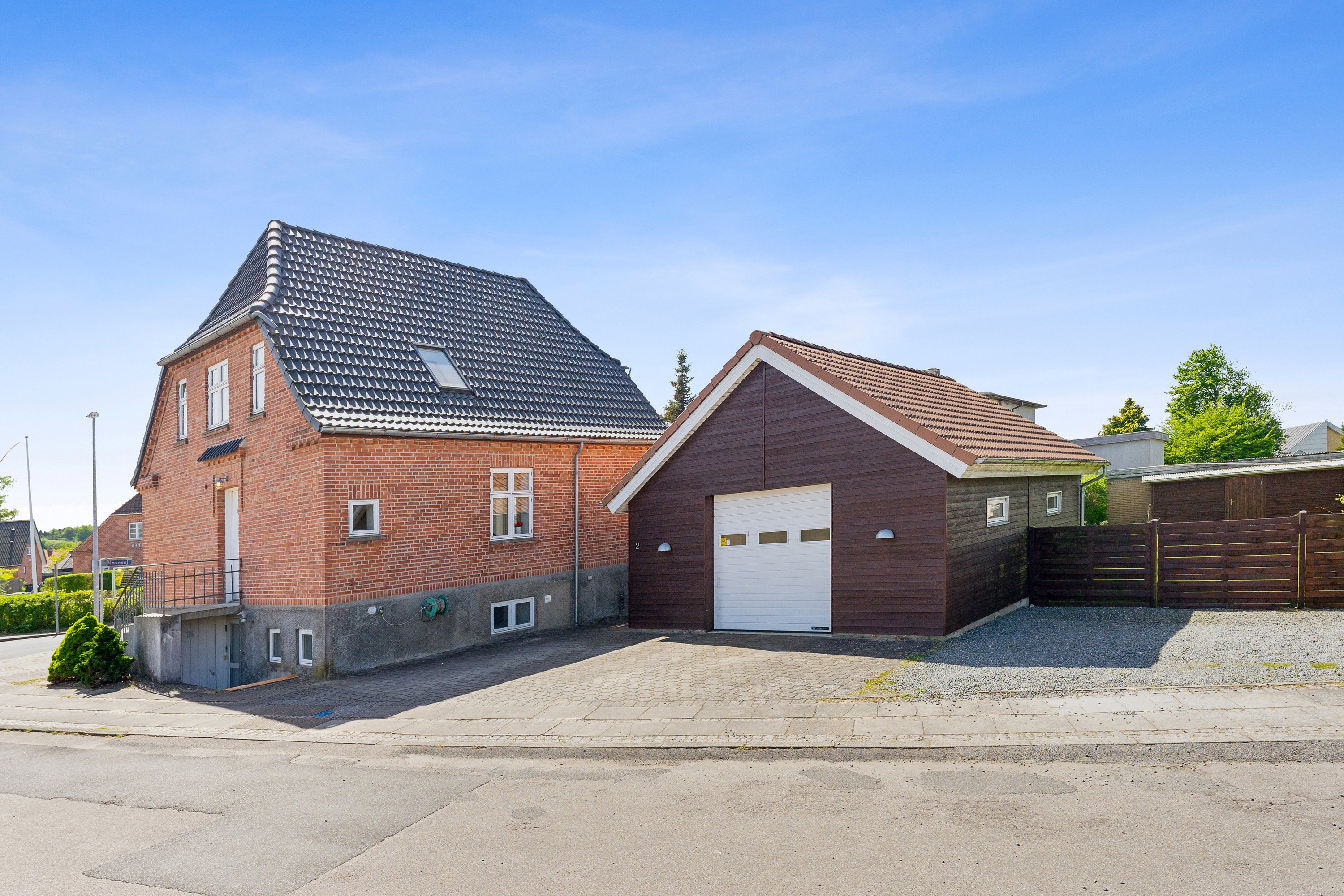 Fremhævet ejendom 1 billede i fuldskærmstilstand. Billede af Mosevej 2, 8850 Bjerringbro
