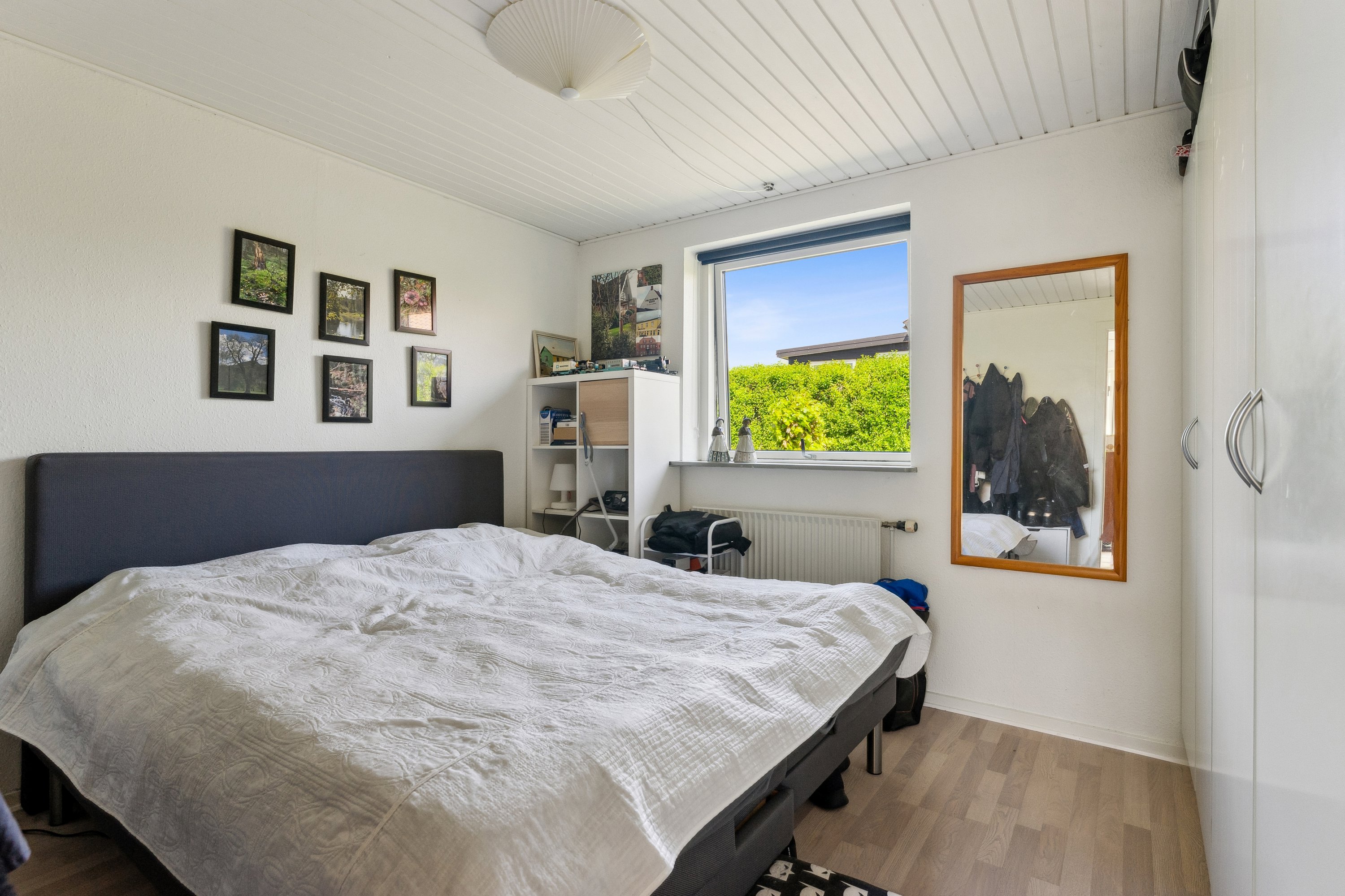 Fremhævet værelse billede i fuldskærmstilstand. Billede af Østervænget 56, 8840 Rødkærsbro