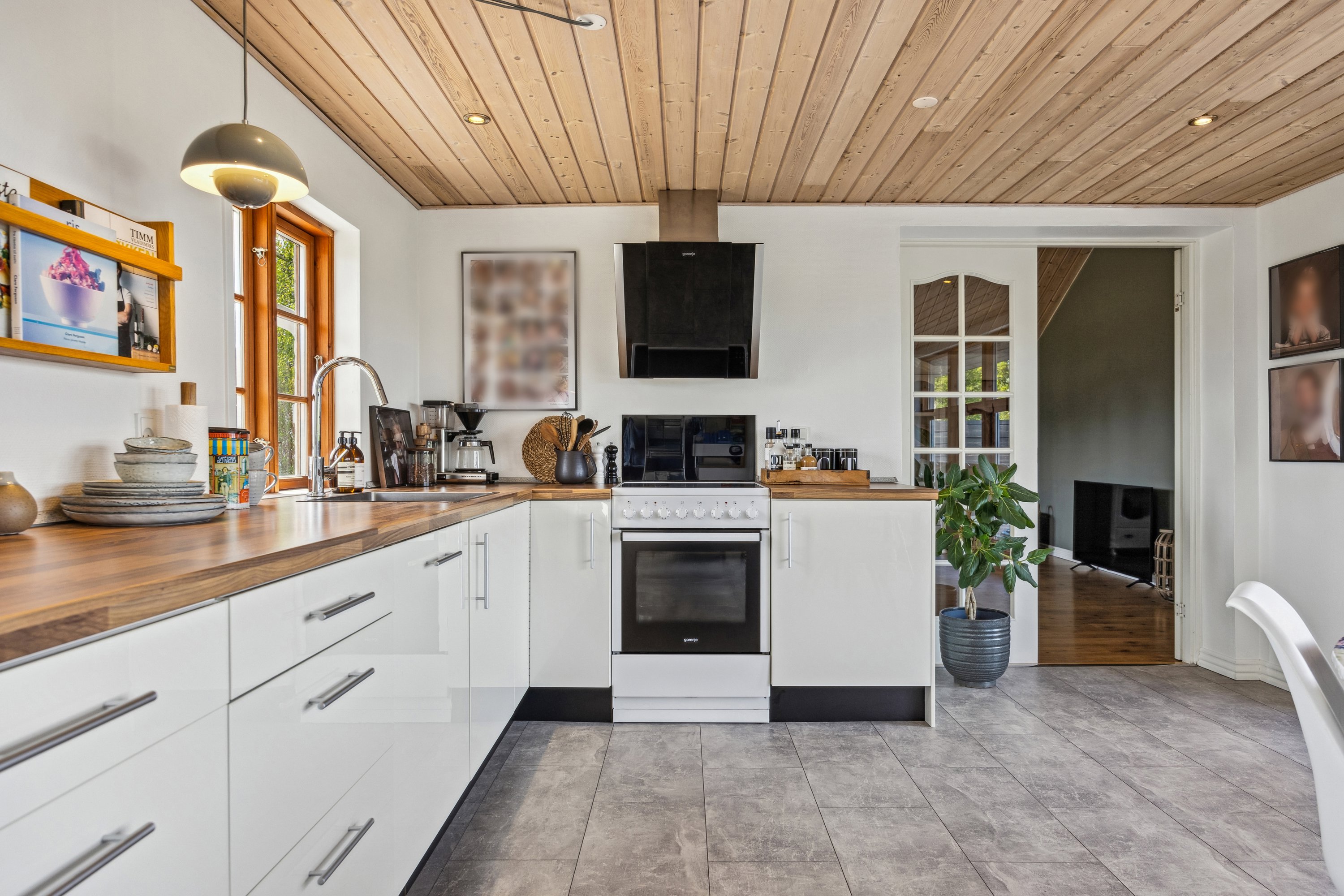 Fremhævet køkken billede i fuldskærmstilstand. Billede af Løkkegade 27, Kaas, 9490 Pandrup