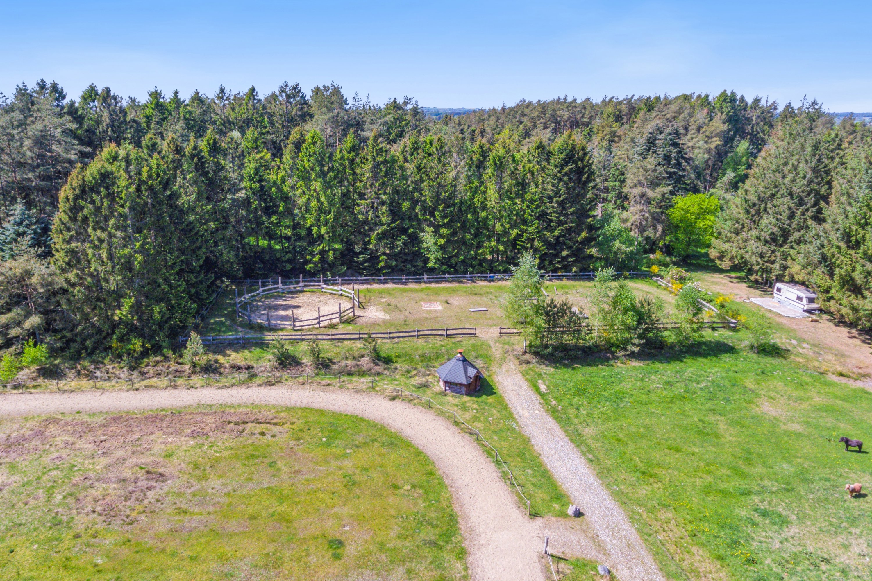 Fremhævet have billede i fuldskærmstilstand. Billede af Ambjergvej 4, Brøndbj Hede, 9560 Hadsund