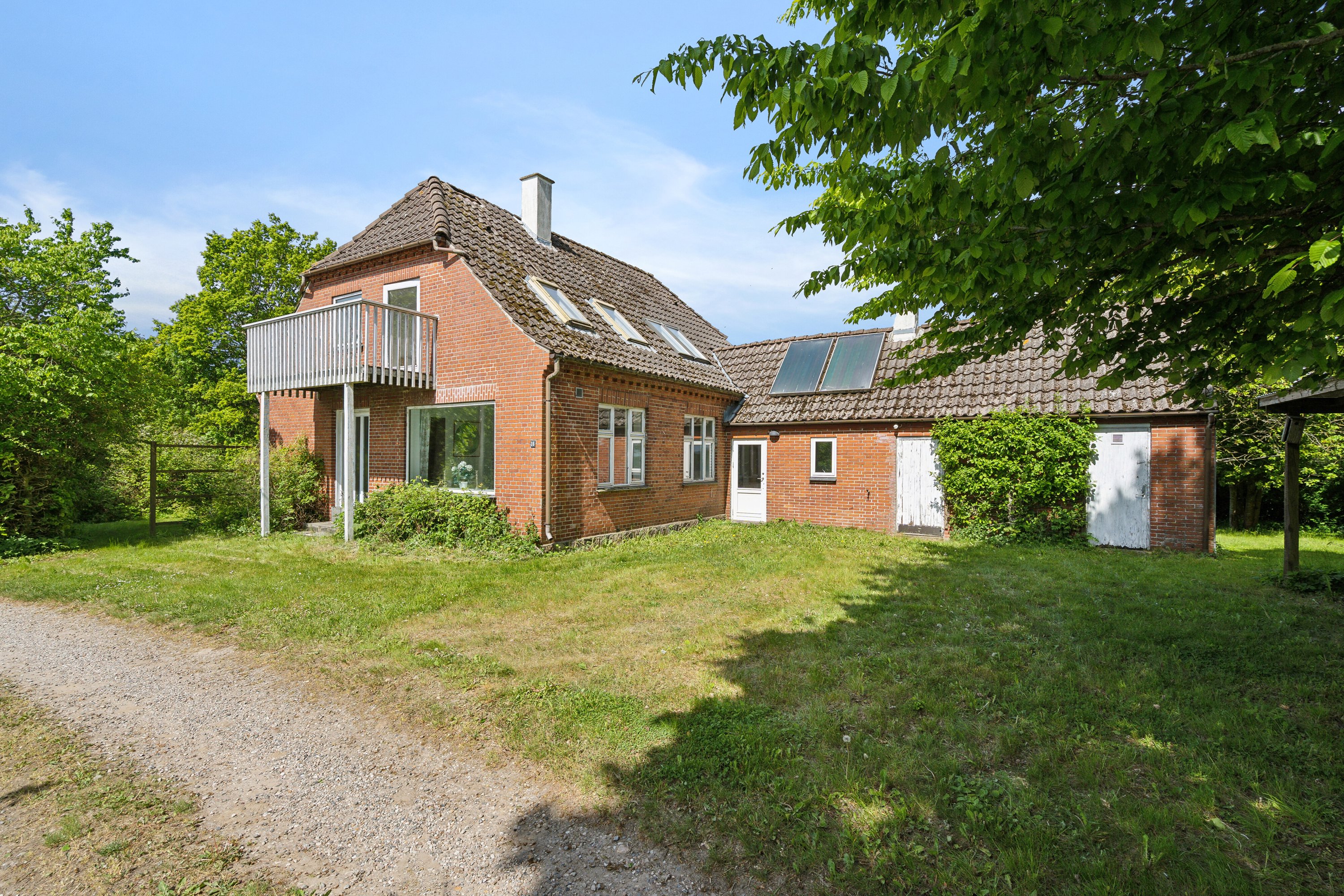 Fremhævet set fra vejen billede i fuldskærmstilstand. Billede af Eskebjergvej 16, 5762 Vester Skerninge