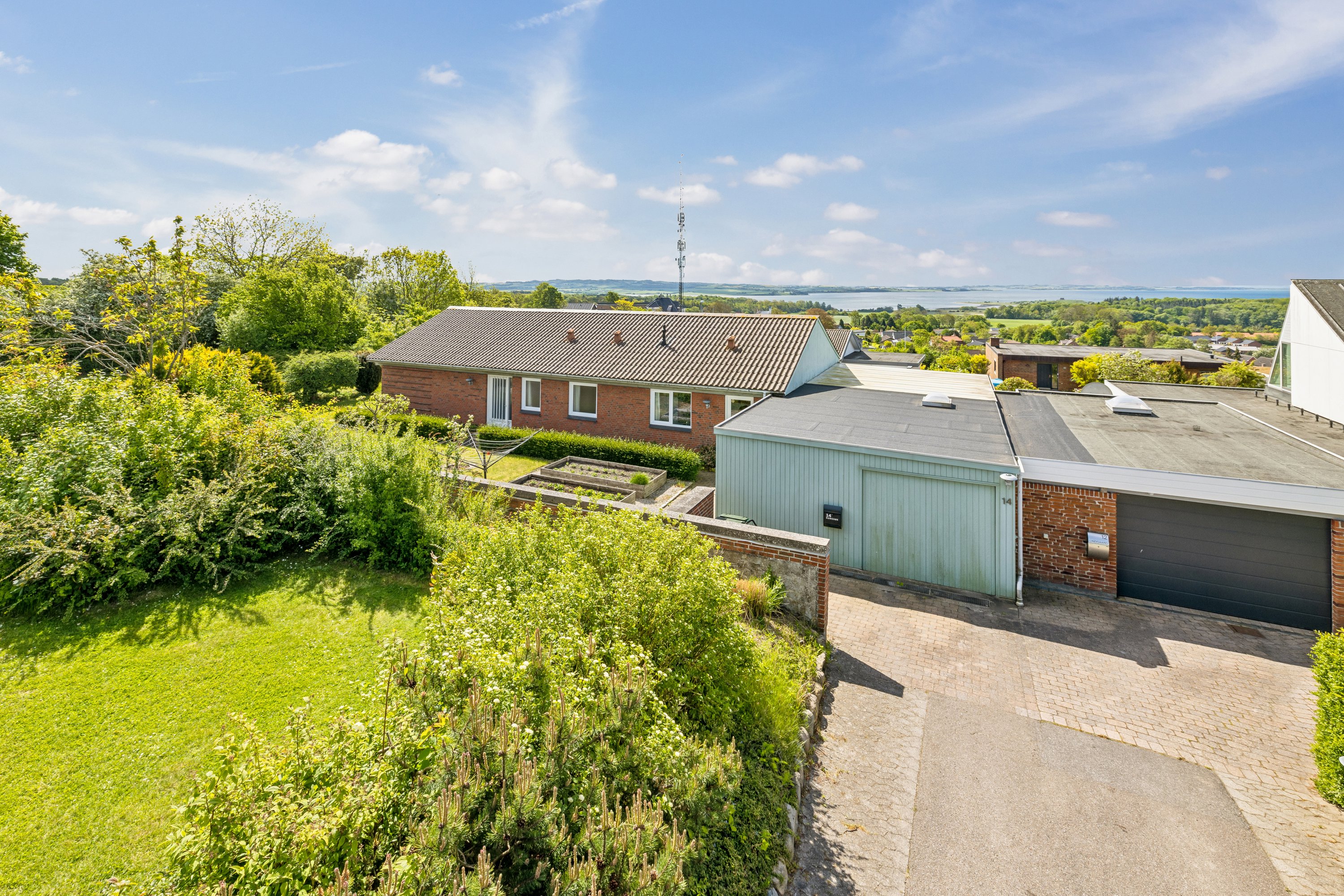 Fremhævet ejendom 1 billede i fuldskærmstilstand. Billede af Baunevænget 14, 8410 Rønde