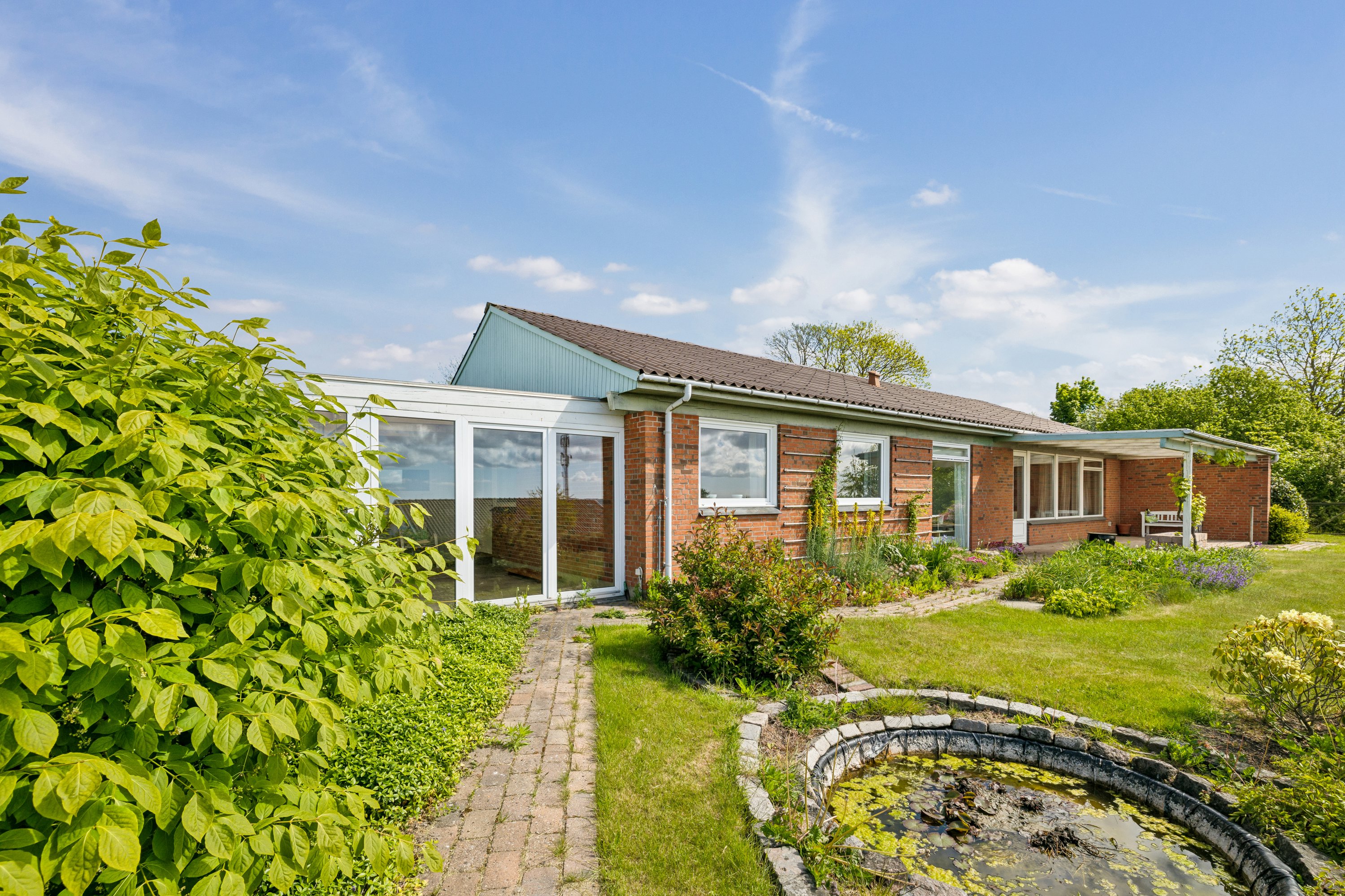 Miniaturebillede 2: ejendom 1. Billede af Baunevænget 14, 8410 Rønde