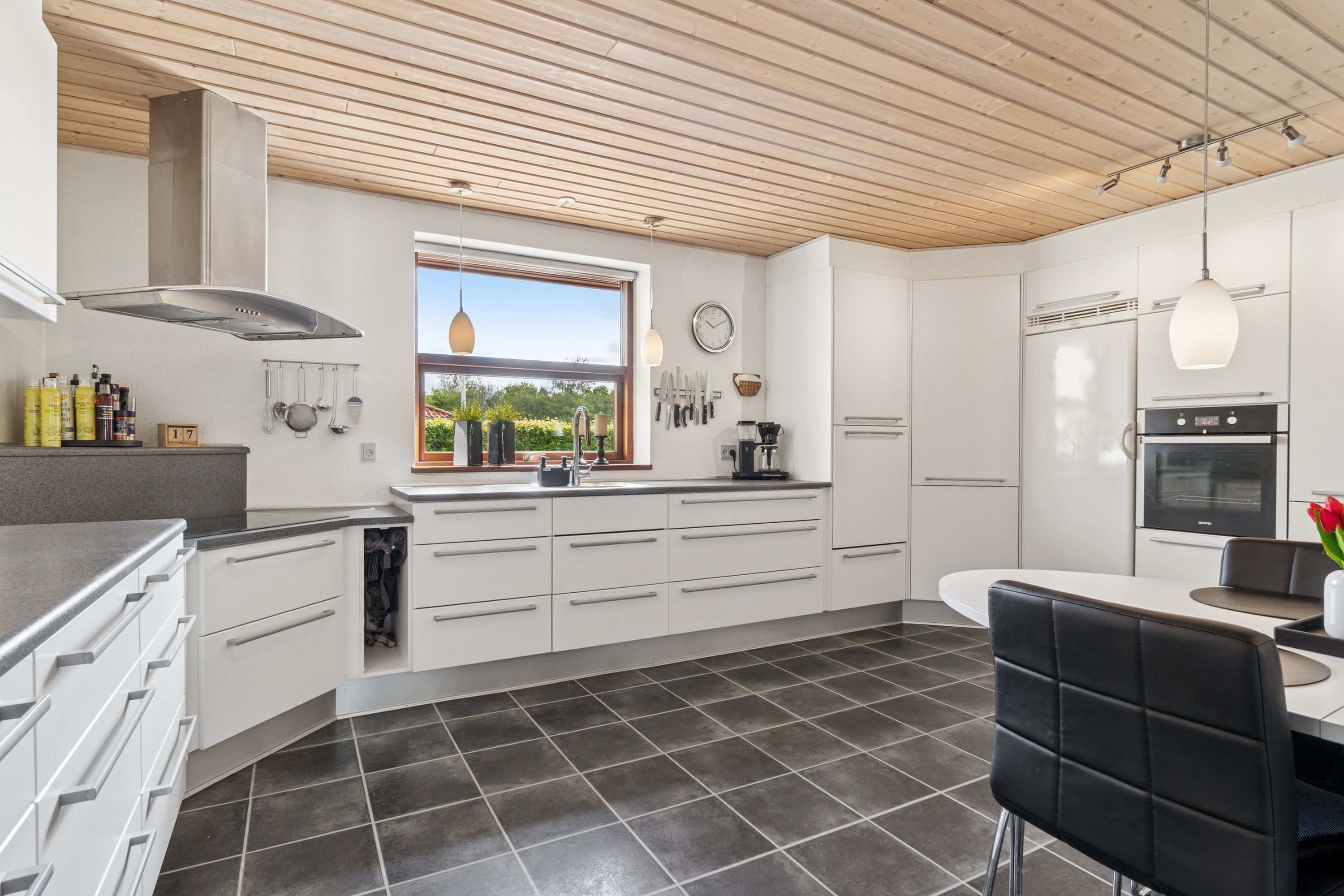 Miniaturebillede 1: køkken. Billede af Rønheden 4, 7755 Bedsted Thy