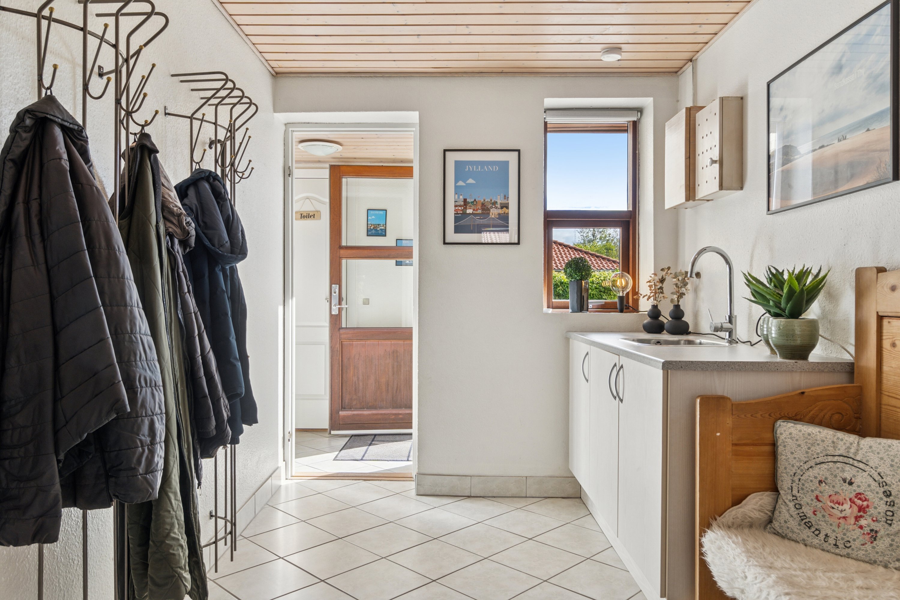 Fremhævet badeværelse billede i fuldskærmstilstand. Billede af Rønheden 4, 7755 Bedsted Thy