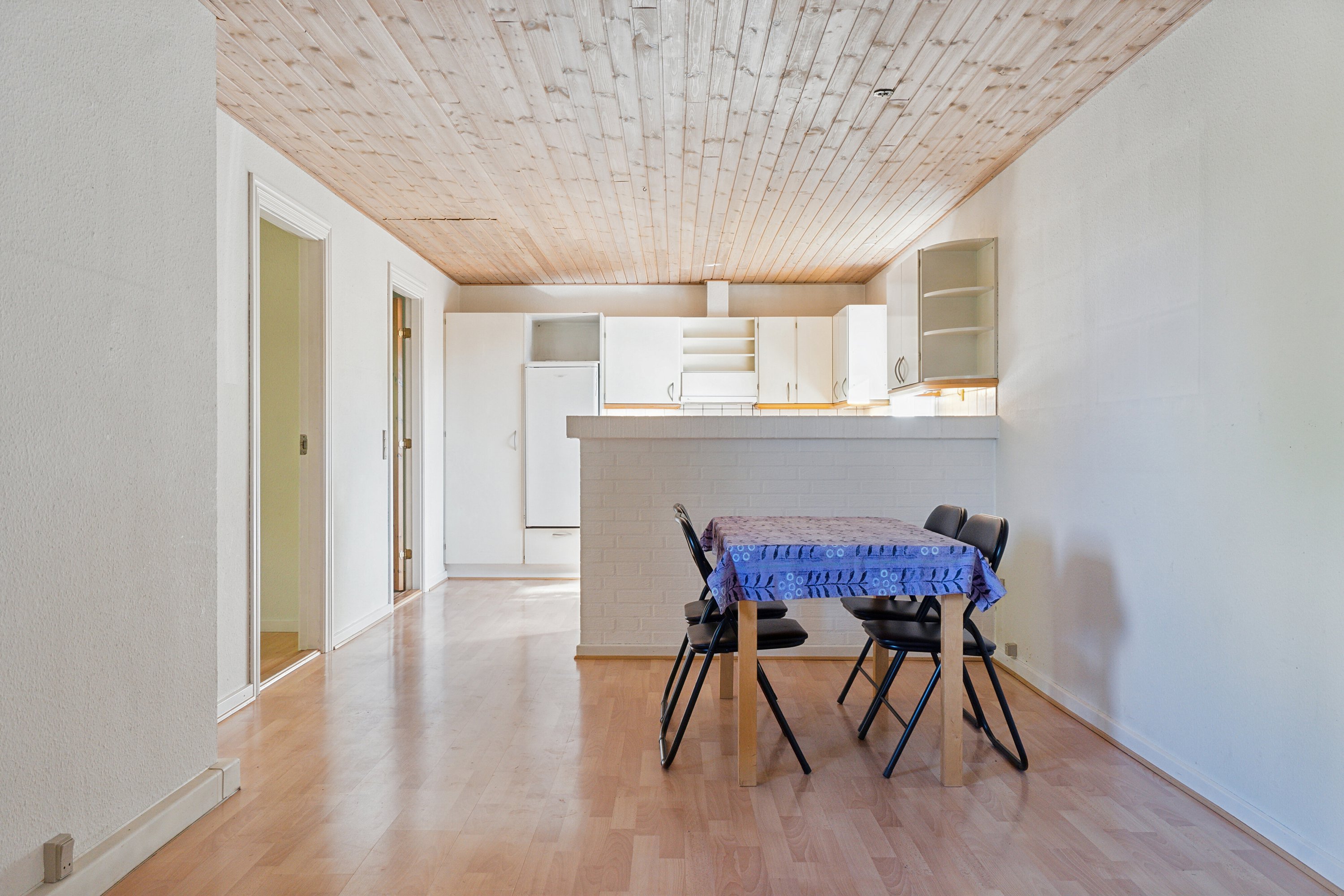 Fremhævet spisestue billede i fuldskærmstilstand. Billede af Falkevej 10B, Lendum, 9870 Sindal