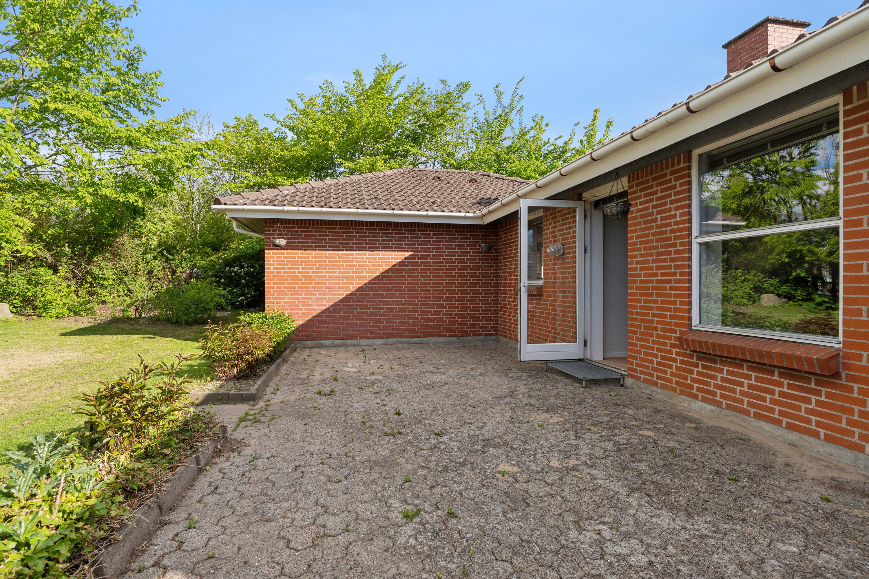 Fremhævet terrasse billede i fuldskærmstilstand. Billede af Falkevej 10B, Lendum, 9870 Sindal