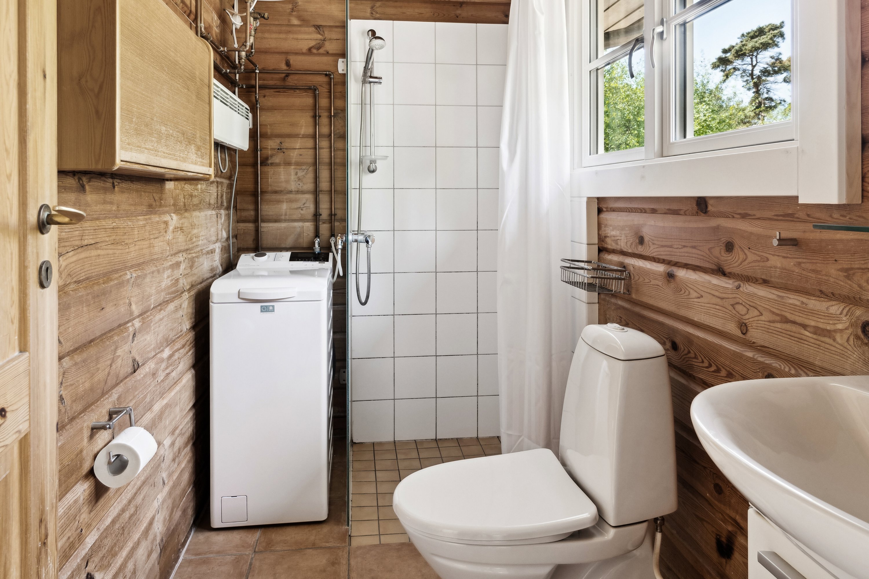 Fremhævet badeværelse billede i fuldskærmstilstand. Billede af Poppelvej 20, 4500 Nykøbing Sj