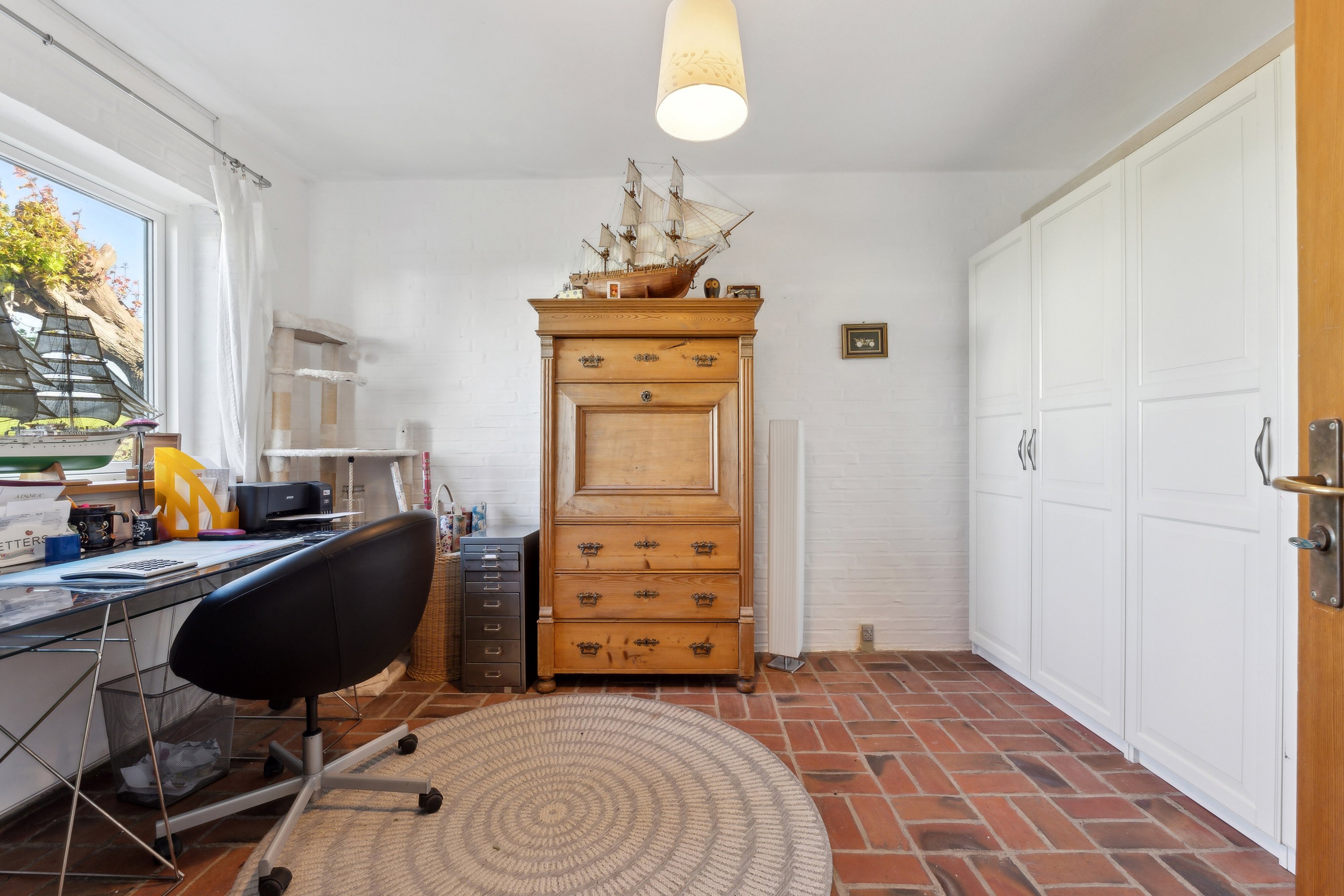 Fremhævet arbejdsværelse billede i fuldskærmstilstand. Billede af Kølstrupvej 41, 5330 Munkebo