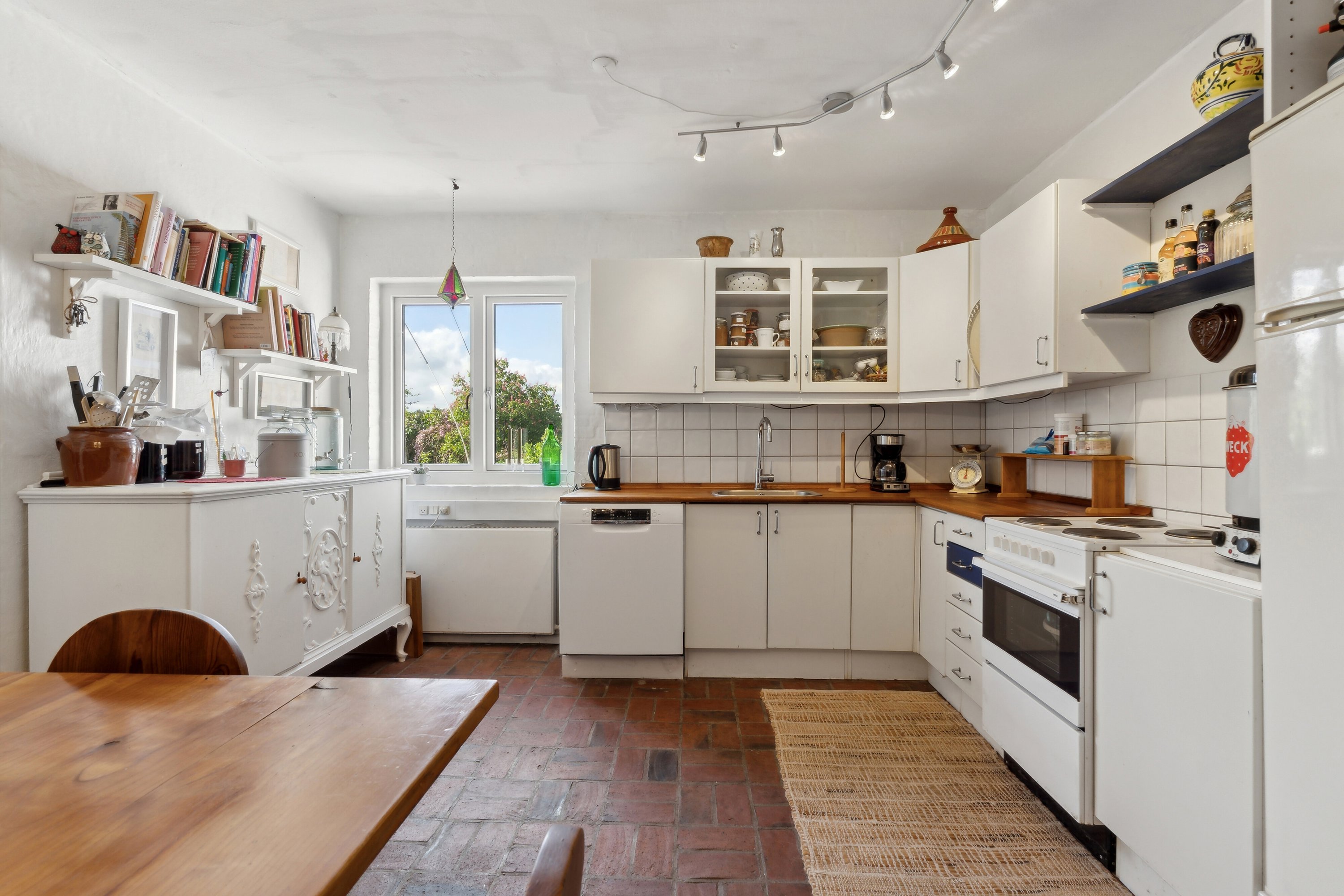 Fremhævet køkken billede i fuldskærmstilstand. Billede af Kølstrupvej 41, 5330 Munkebo