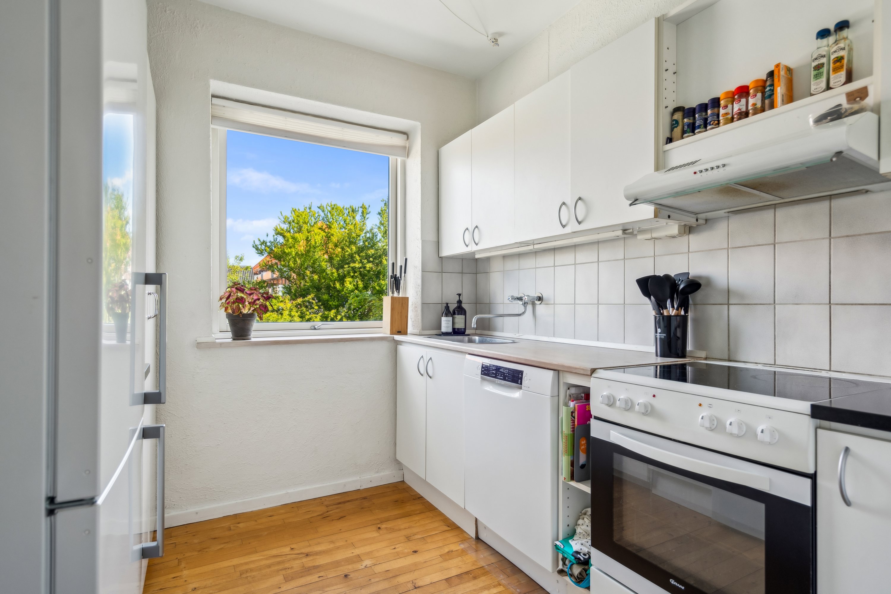 Miniaturebillede 2: køkken. Billede af Poul Buås Vej 36, 1. tv., 9000 Aalborg