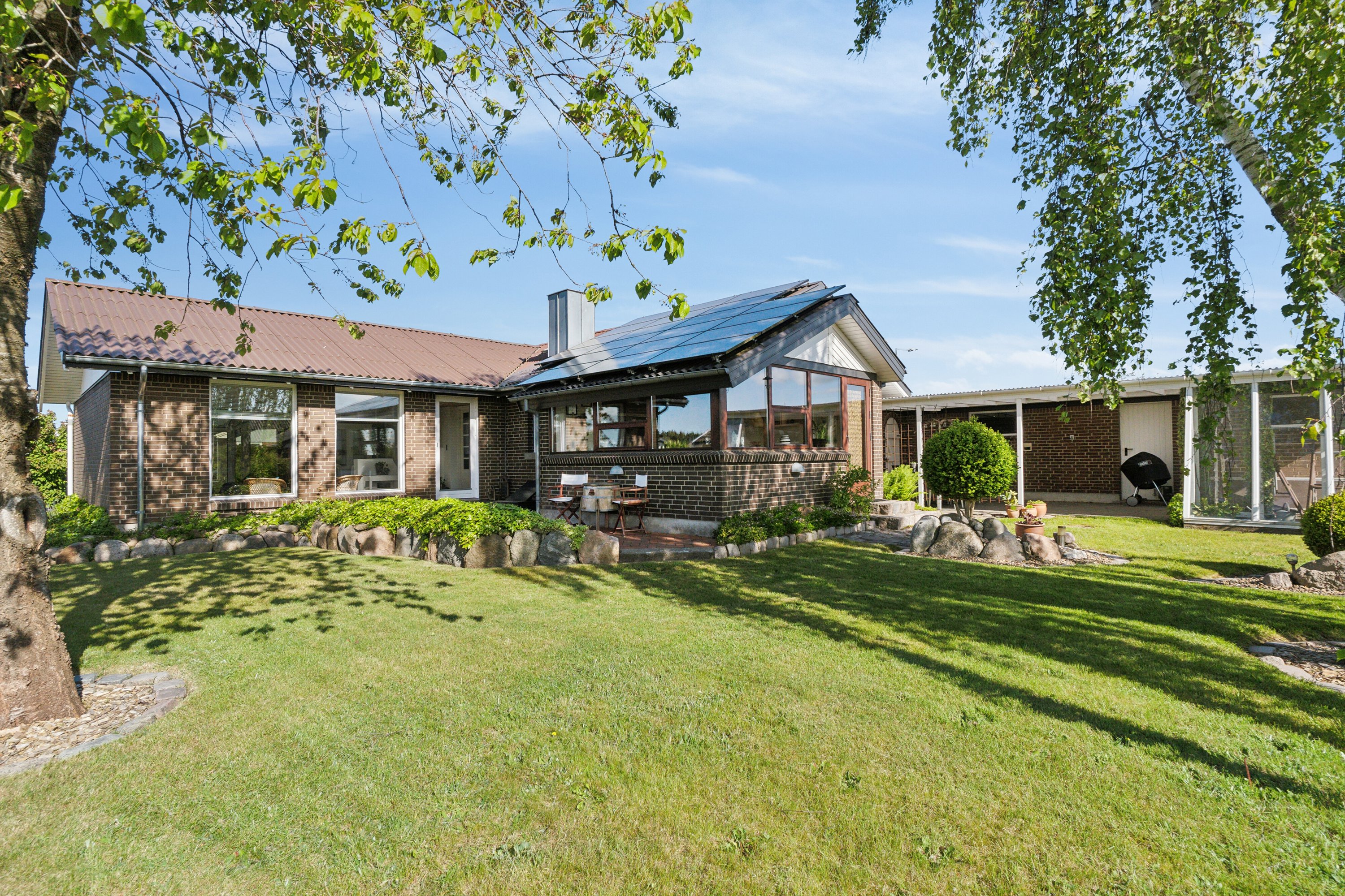 Miniaturebillede 1: set fra haven. Billede af Friggsvej 25, 9870 Sindal