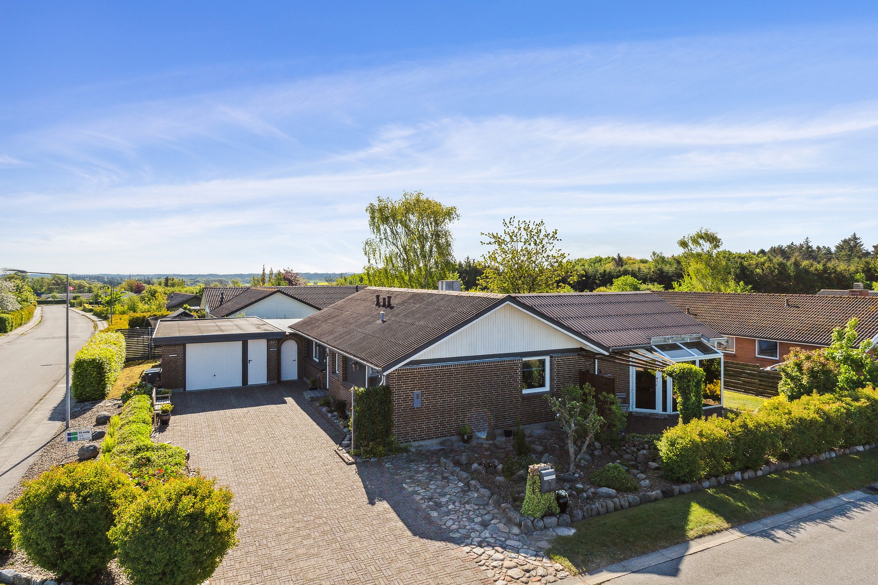 Fremhævet set fra vejen billede i fuldskærmstilstand. Billede af Friggsvej 25, 9870 Sindal