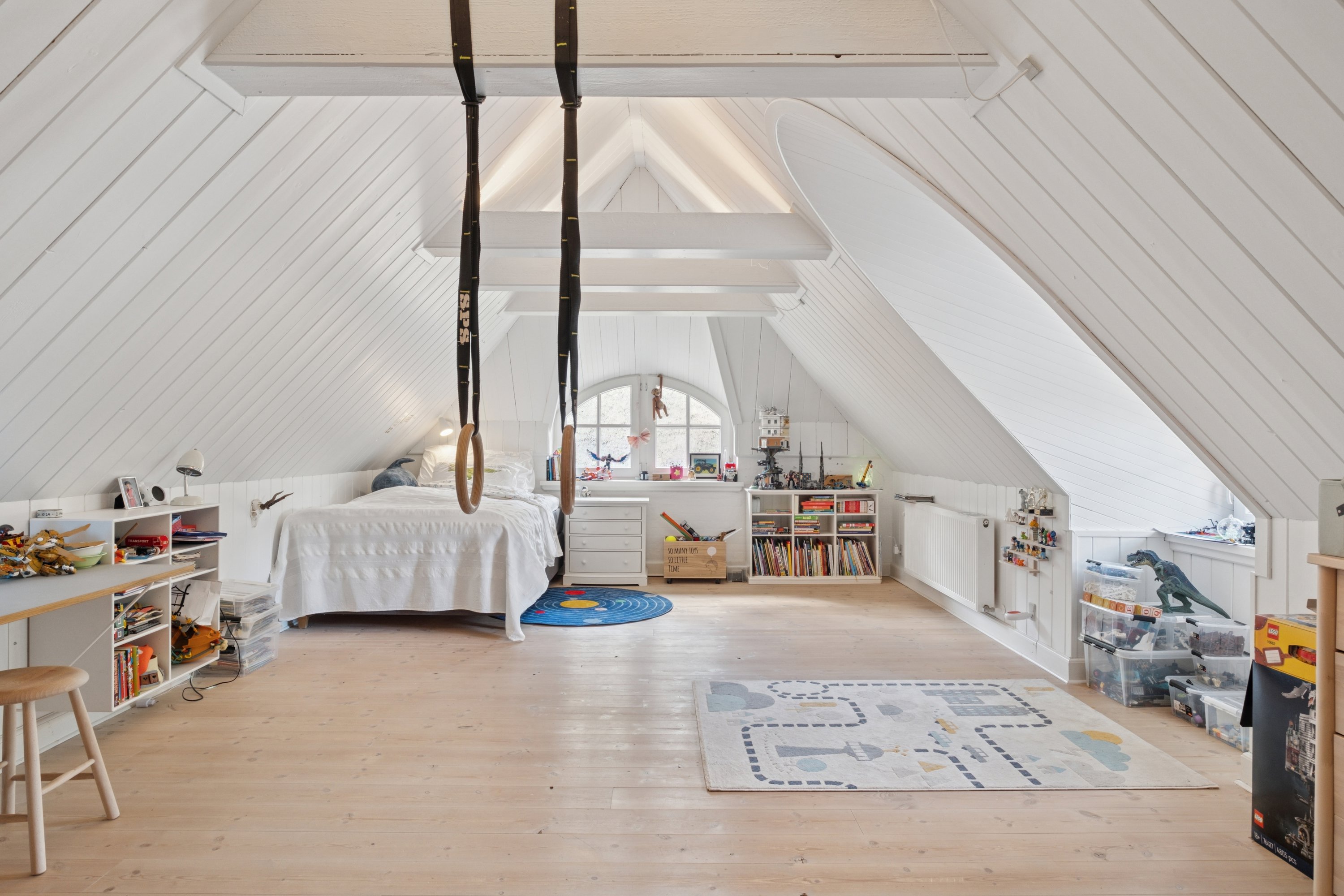 Fremhævet stue billede i fuldskærmstilstand. Billede af Torndalsvej 13, Åstrup, 9240 Nibe