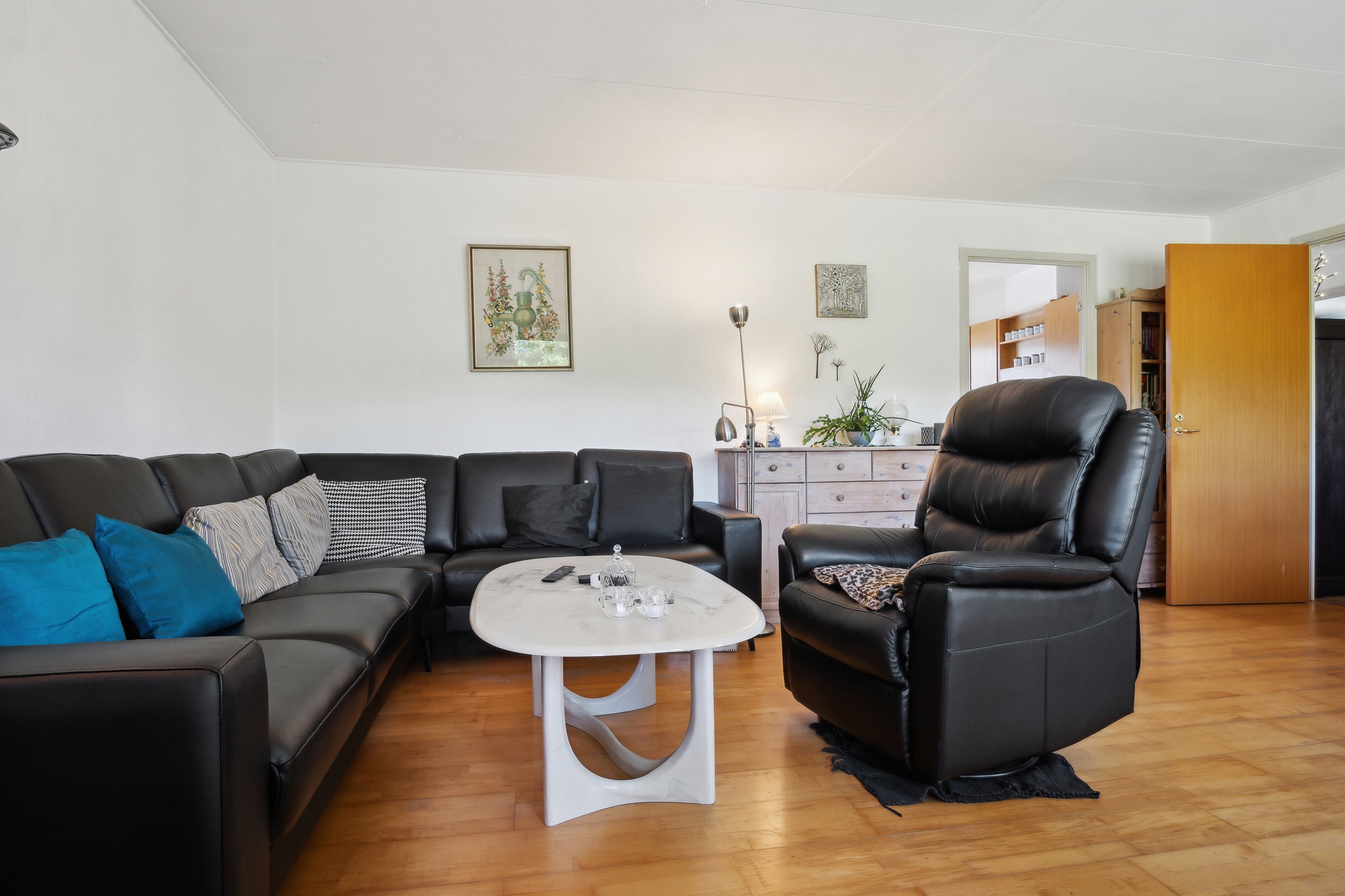 Fremhævet stue billede i fuldskærmstilstand. Billede af Ellundvej 5, Bov, 6330 Padborg