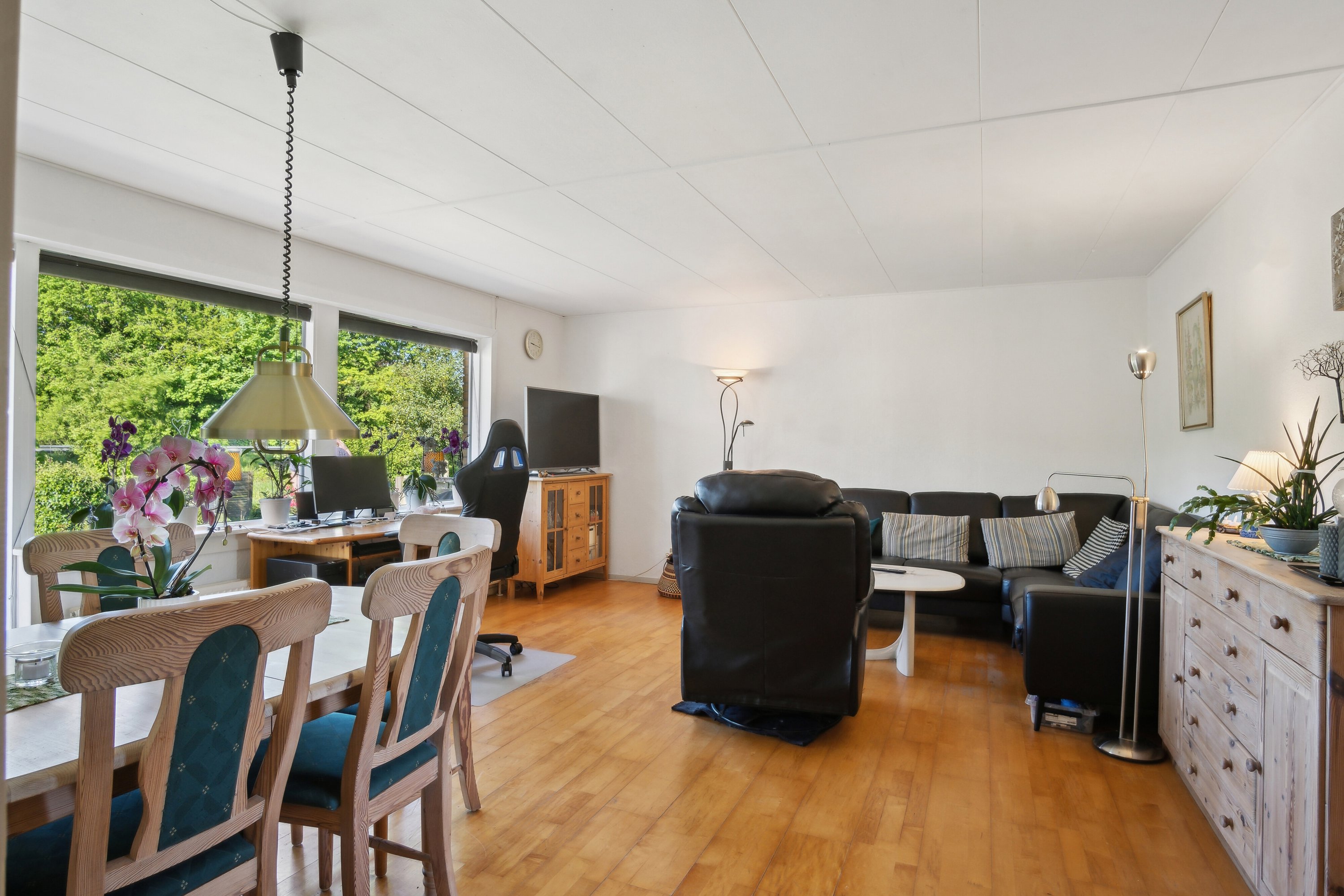 Fremhævet stue billede i fuldskærmstilstand. Billede af Ellundvej 5, Bov, 6330 Padborg