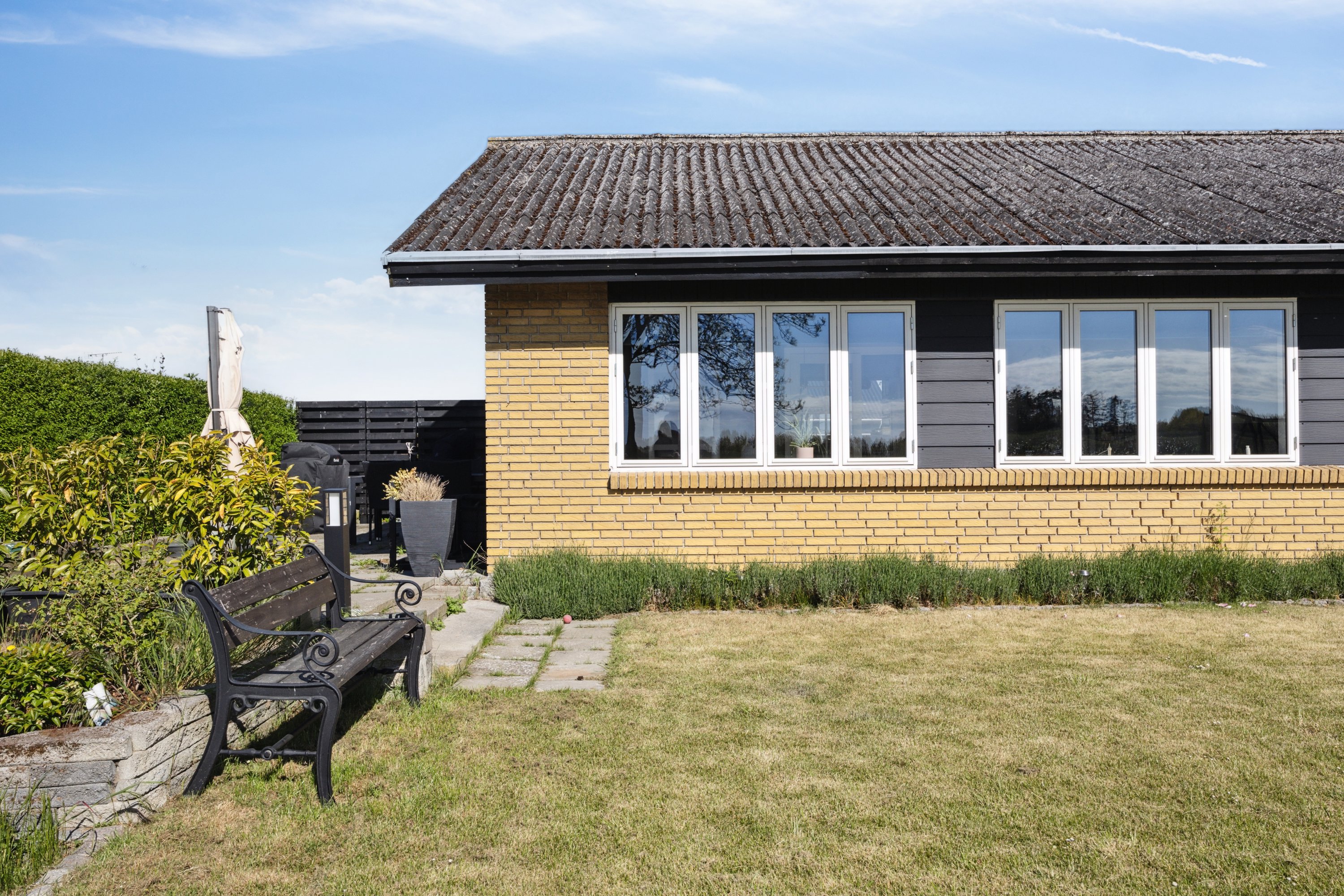 Fremhævet ejendom 1 billede i fuldskærmstilstand. Billede af Fennevej 8, 4671 Strøby