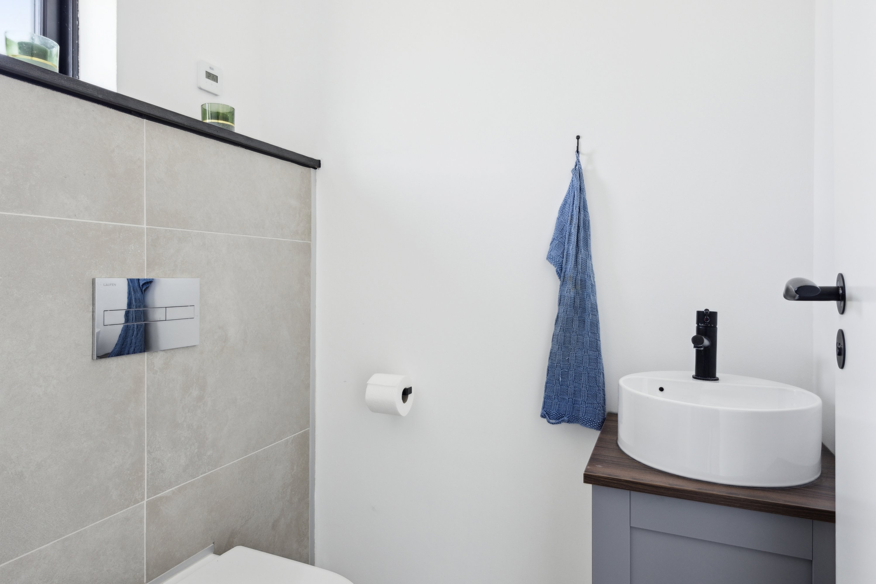 Fremhævet badeværelse billede i fuldskærmstilstand. Billede af Fennevej 8, 4671 Strøby