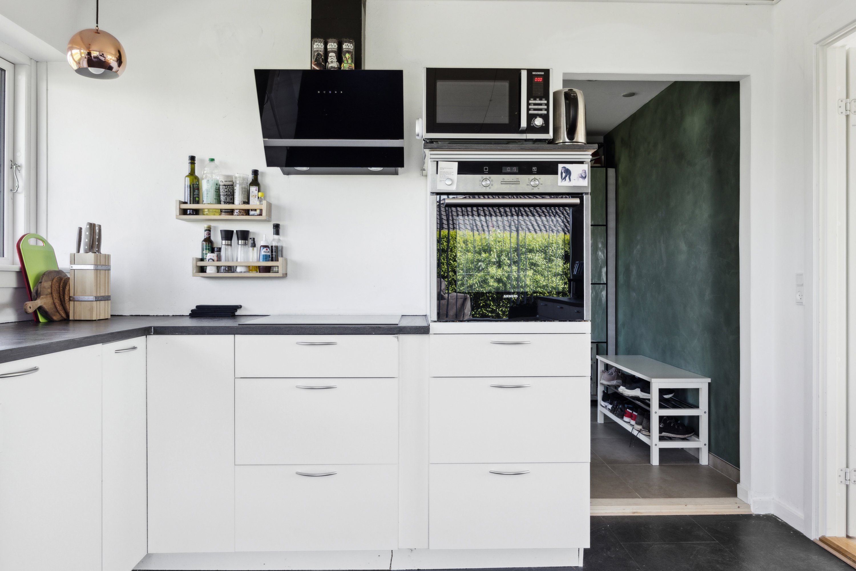 Fremhævet køkken billede i fuldskærmstilstand. Billede af Fennevej 8, 4671 Strøby