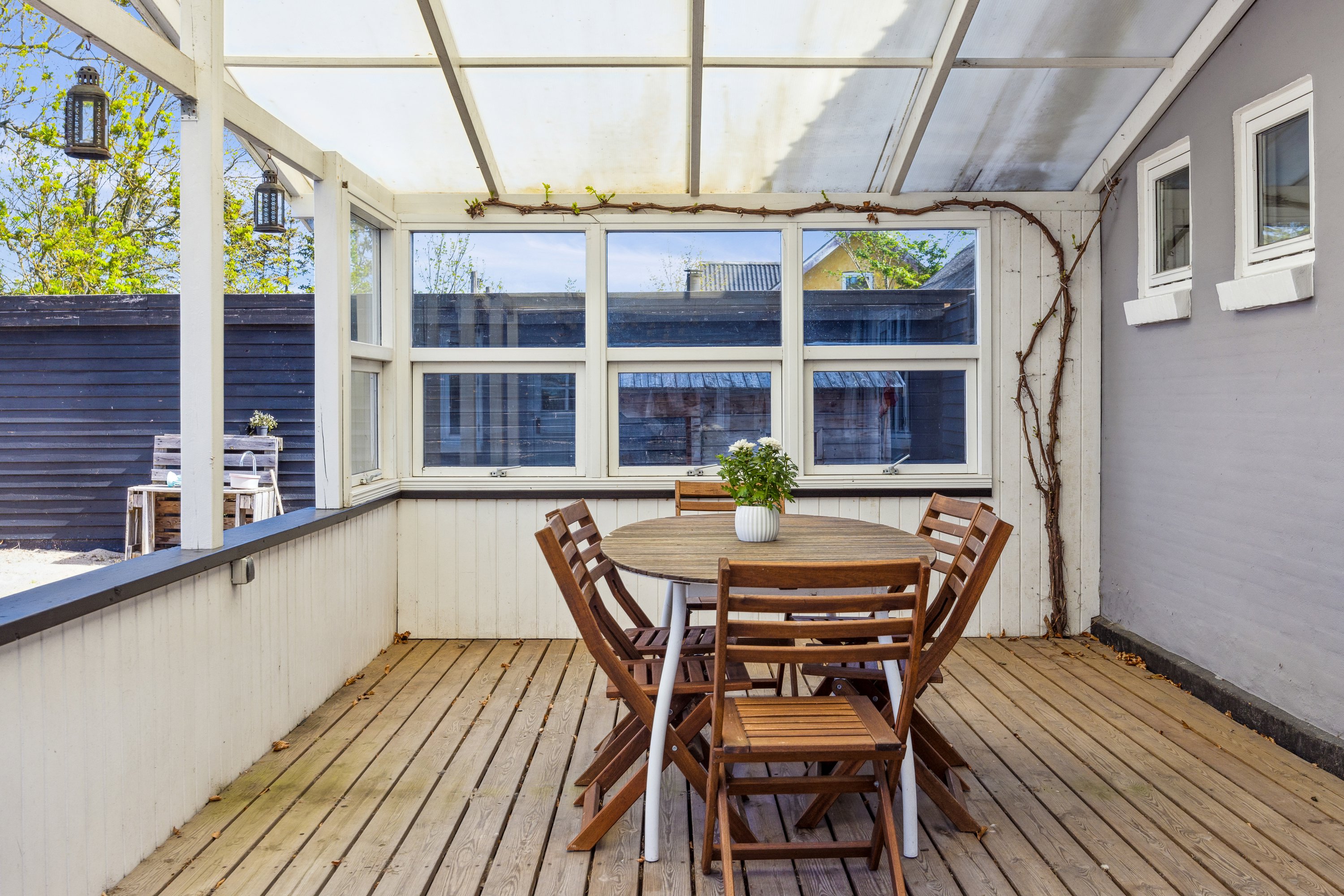 Fremhævet udestue billede i fuldskærmstilstand. Billede af Hvorupgårdvej 46, 9400 Nørresundby