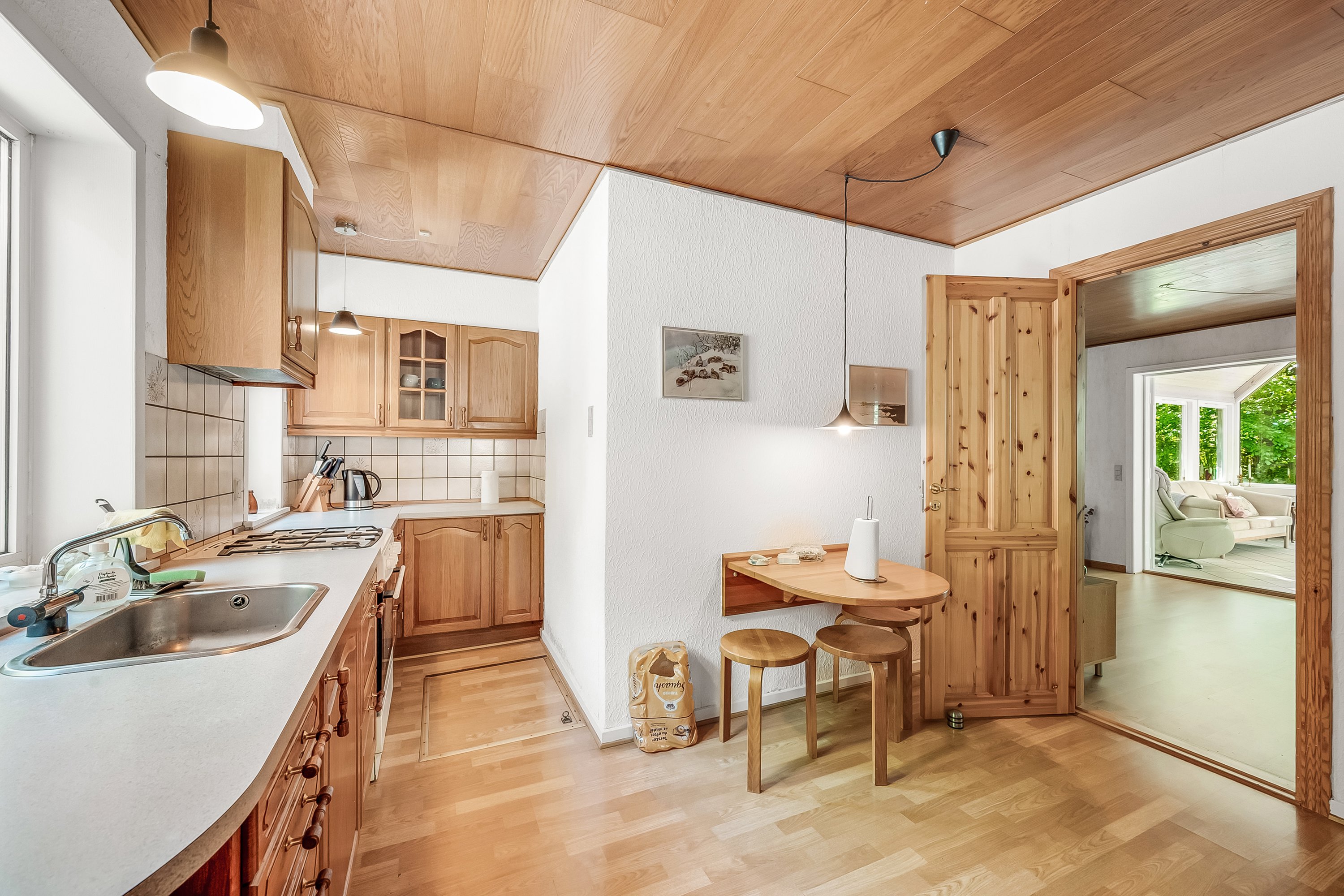 Fremhævet køkken billede i fuldskærmstilstand. Billede af Nørholmvej 7, Hoven, 6880 Tarm