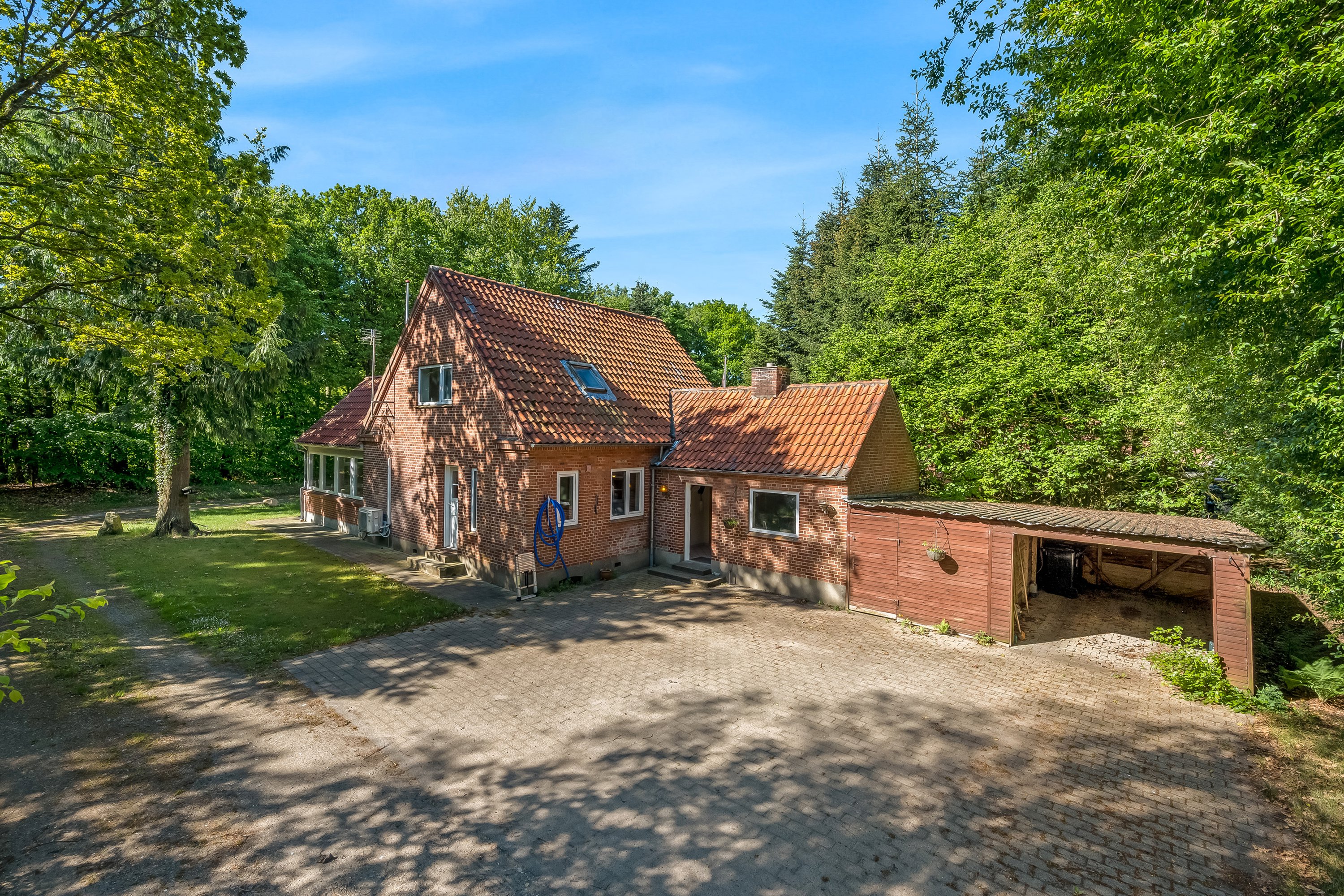 Miniaturebillede 1: facade. Billede af Nørholmvej 7, Hoven, 6880 Tarm