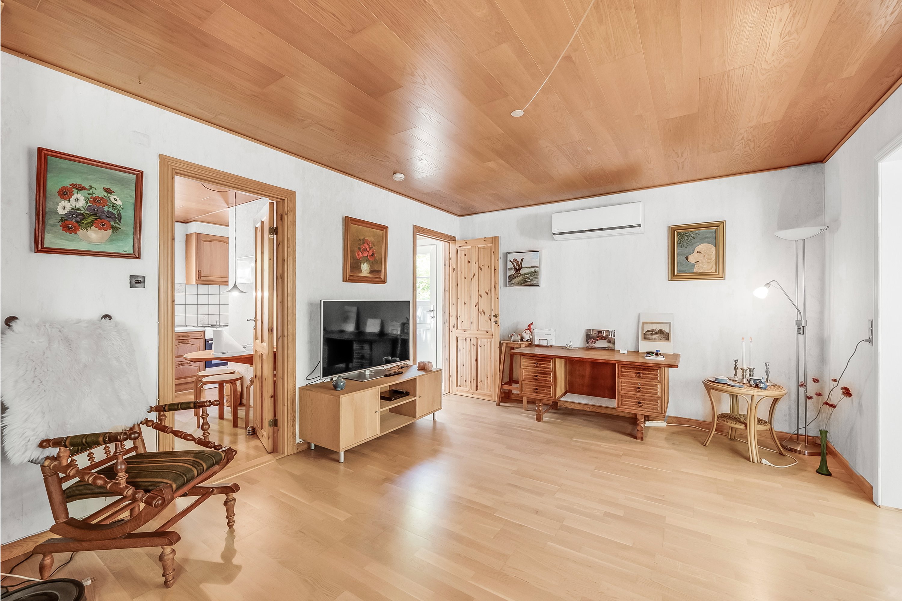 Fremhævet stue billede i fuldskærmstilstand. Billede af Nørholmvej 7, Hoven, 6880 Tarm