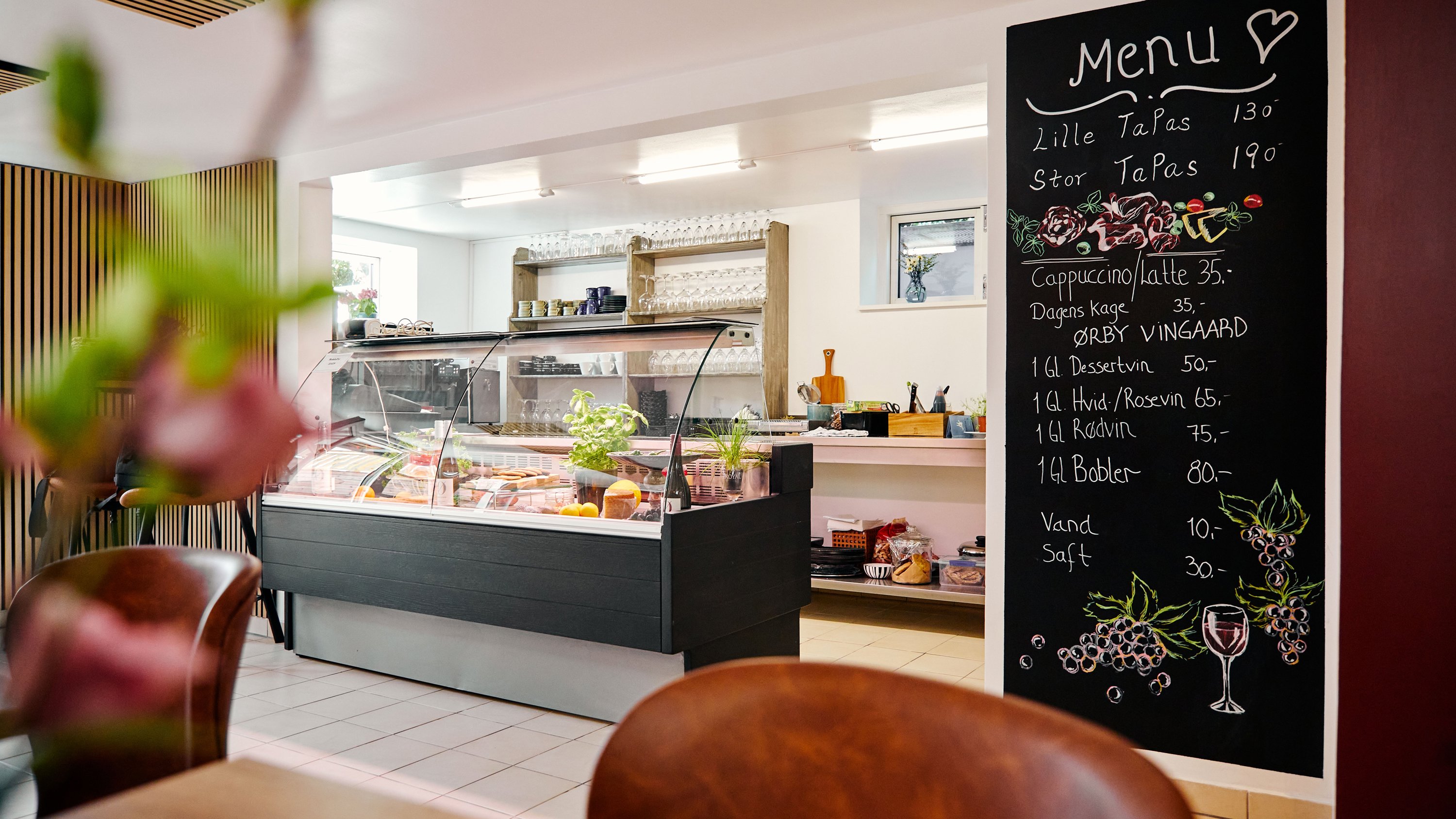 Fremhævet  billede i fuldskærmstilstand. Billede af Banevej 2, 3220 Tisvildeleje