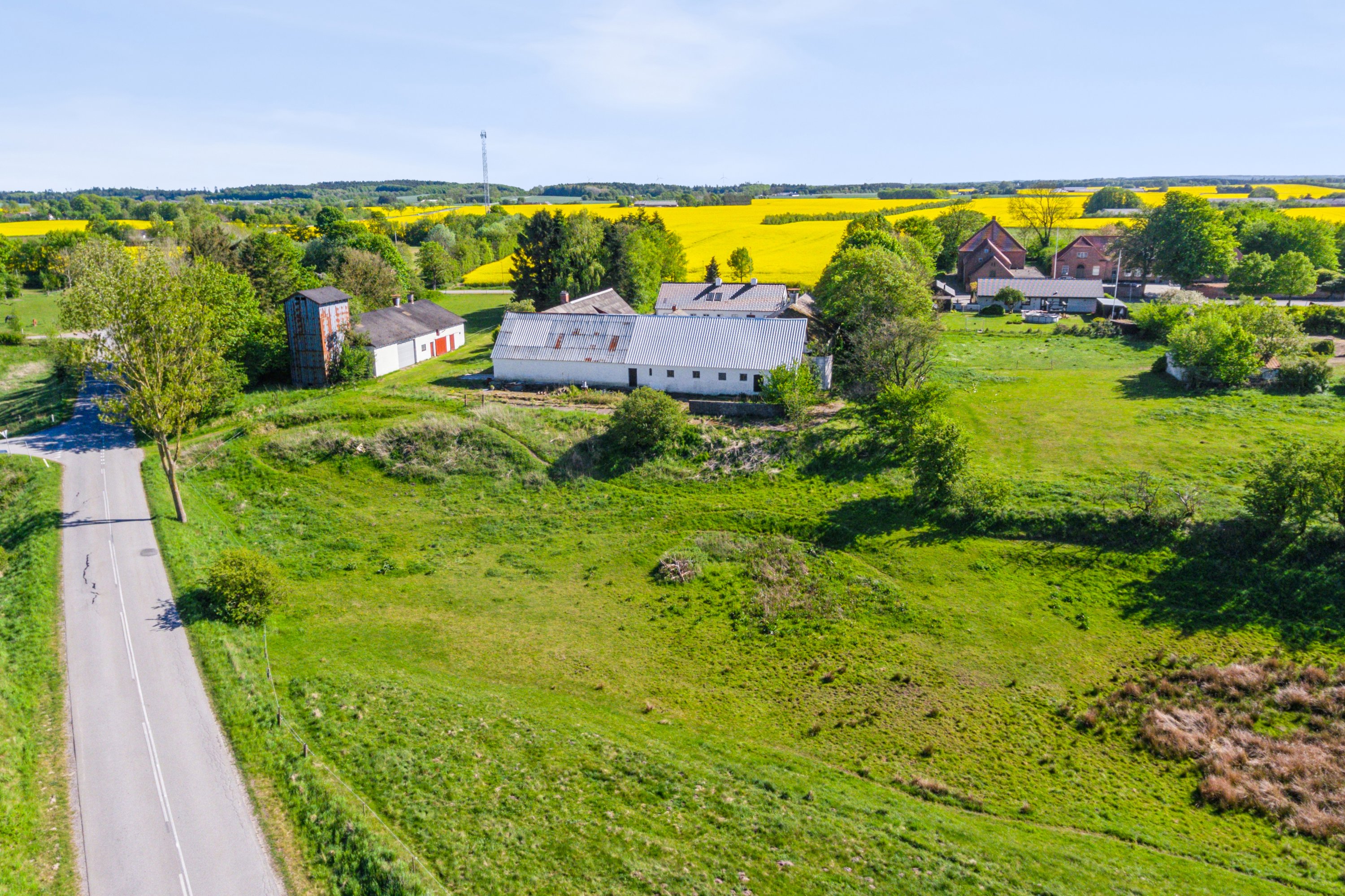 Fremhævet luftfoto billede i fuldskærmstilstand. Billede af Tolstrupvej 6, Thorup, 9330 Dronninglund
