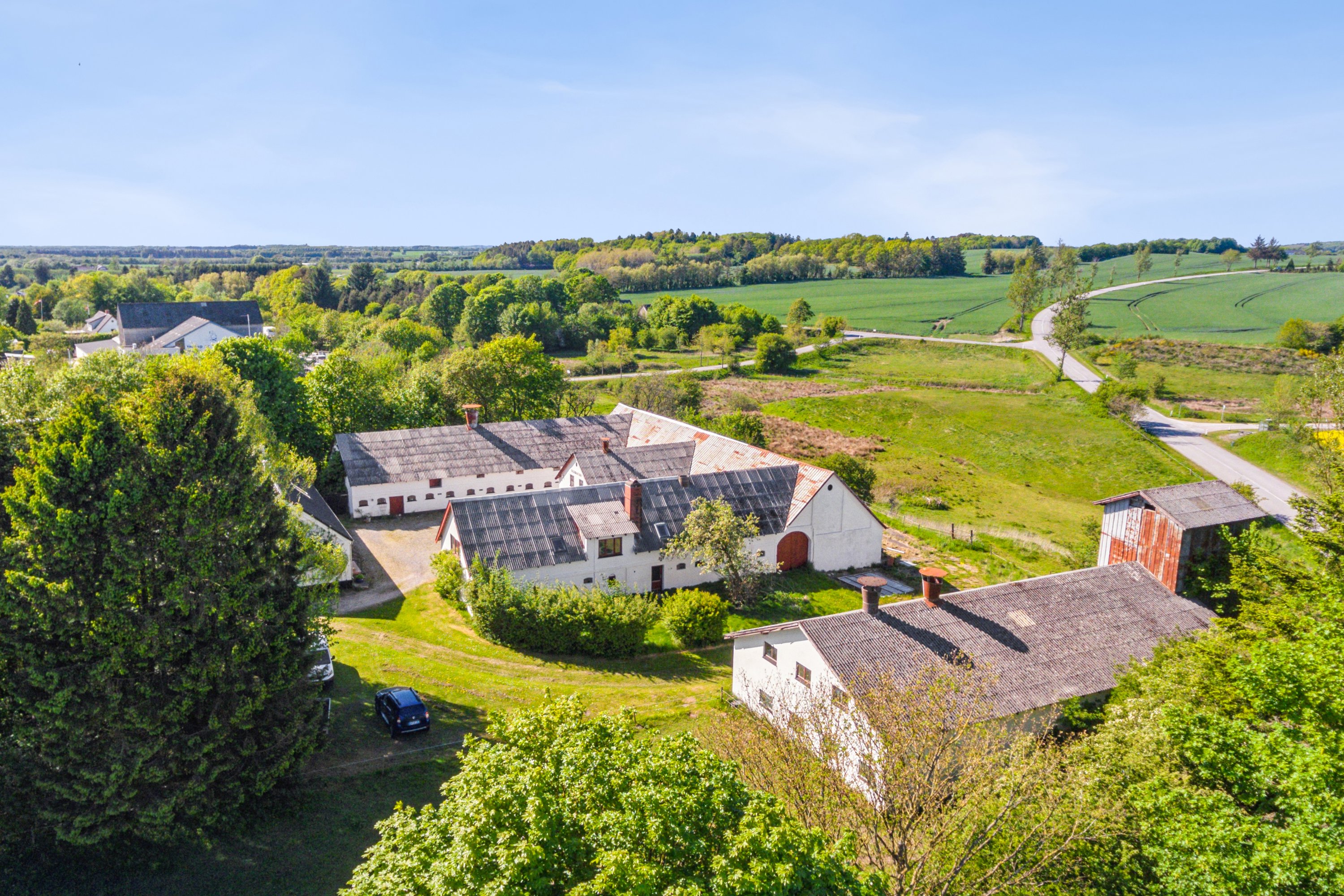 Fremhævet luftfoto billede i fuldskærmstilstand. Billede af Tolstrupvej 6, Thorup, 9330 Dronninglund