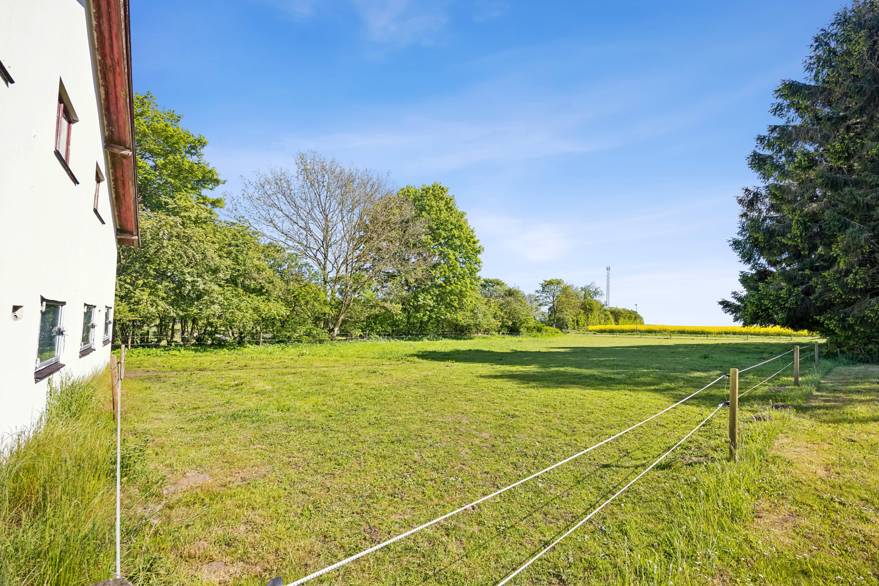 Fremhævet have billede i fuldskærmstilstand. Billede af Tolstrupvej 6, Thorup, 9330 Dronninglund