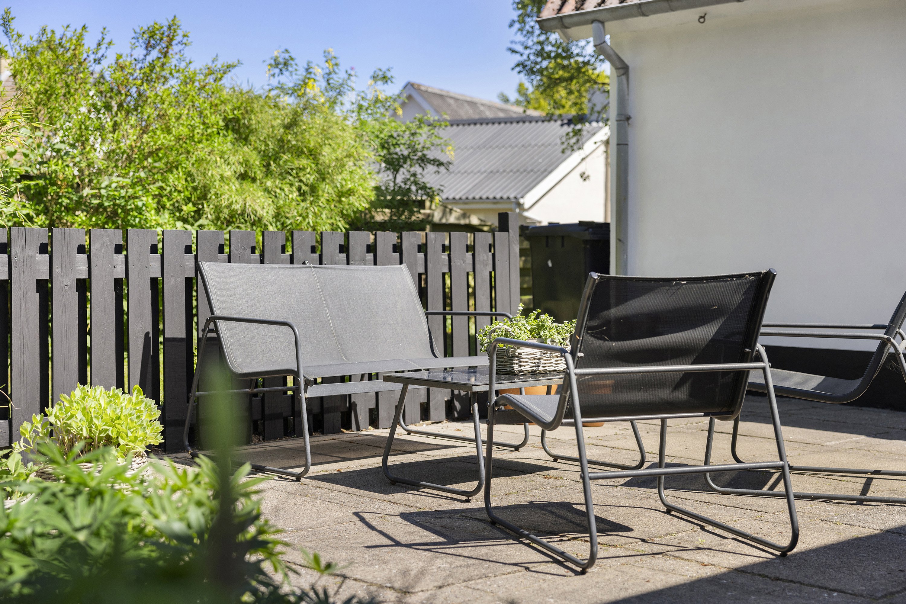 Fremhævet terrasse billede i fuldskærmstilstand. Billede af Meldahlsvej 2A, 9300 Sæby