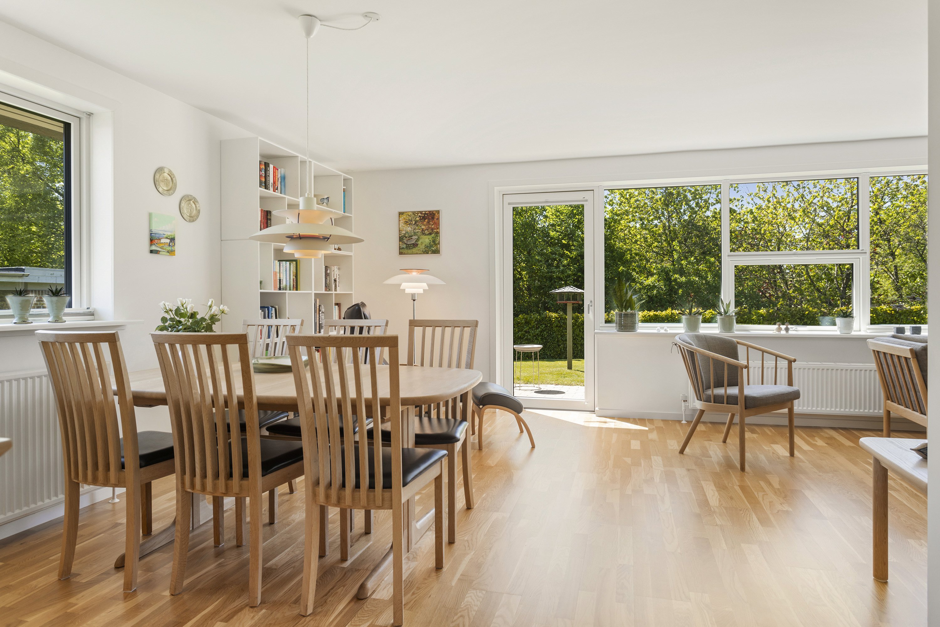 Fremhævet stue billede i fuldskærmstilstand. Billede af Nyvangen 22, 9870 Sindal