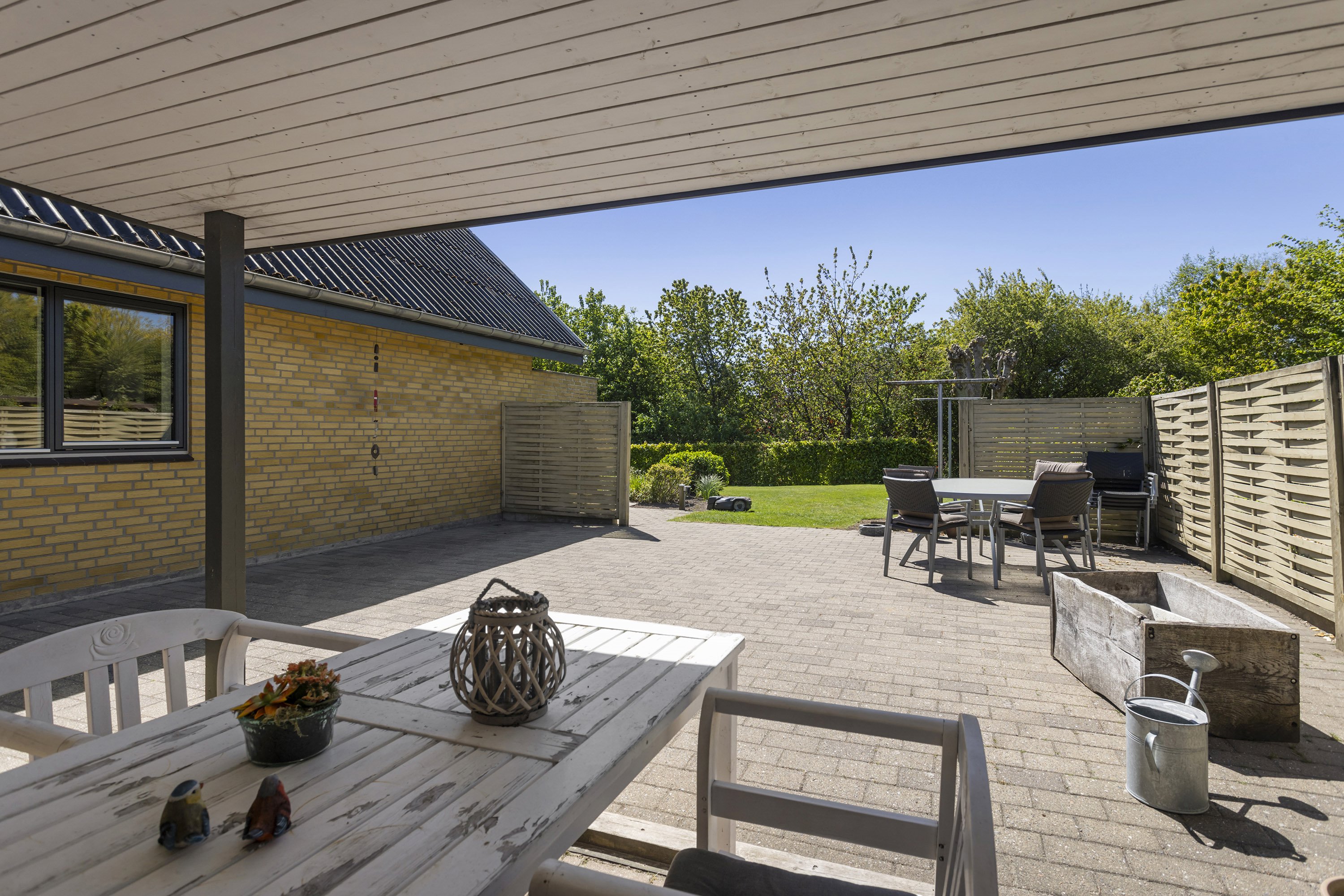 Fremhævet overdækket terrasse billede i fuldskærmstilstand. Billede af Nyvangen 22, 9870 Sindal