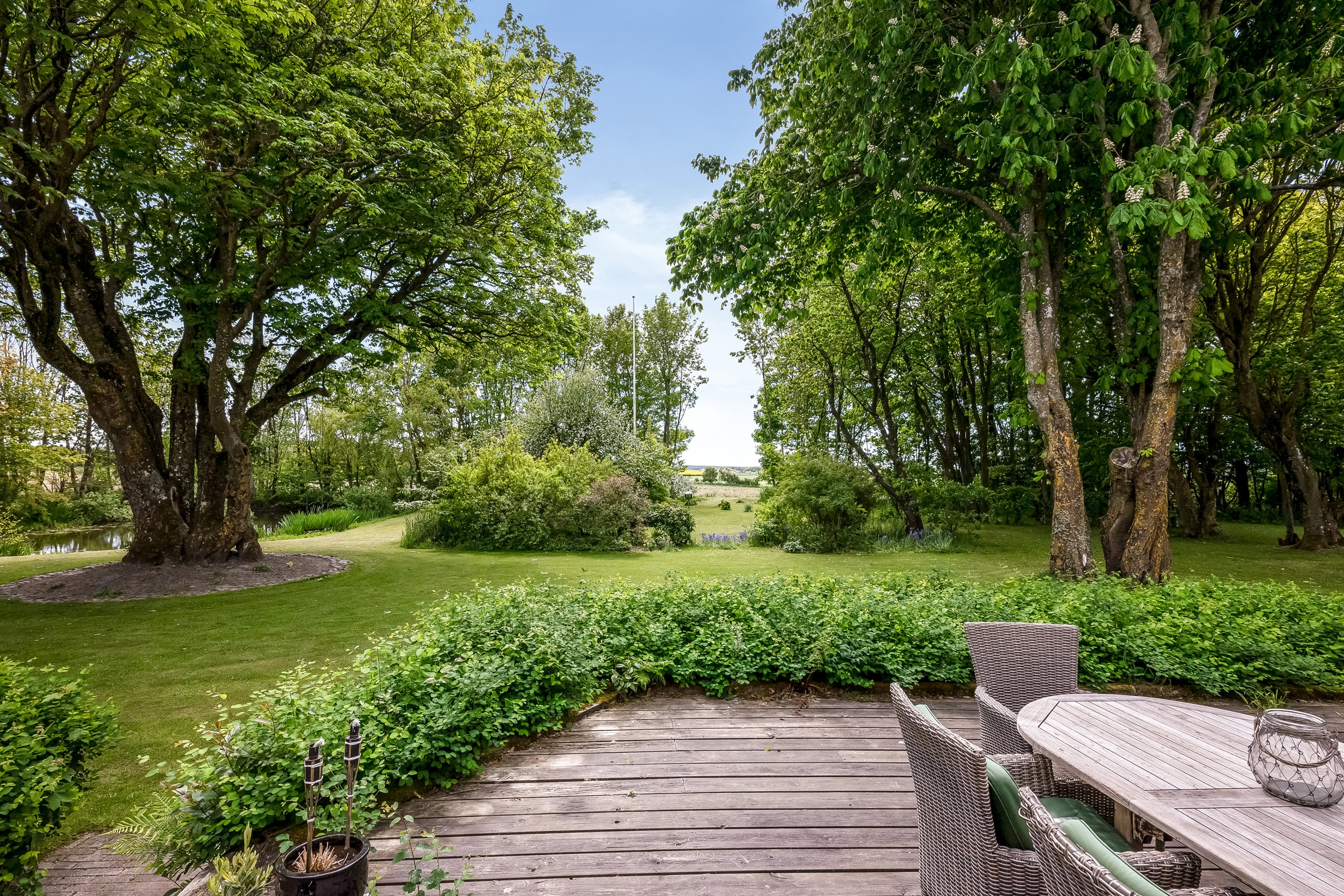 Fremhævet terrasse billede i fuldskærmstilstand. Billede af Lemtorpvej 27, Nørlem, 7620 Lemvig