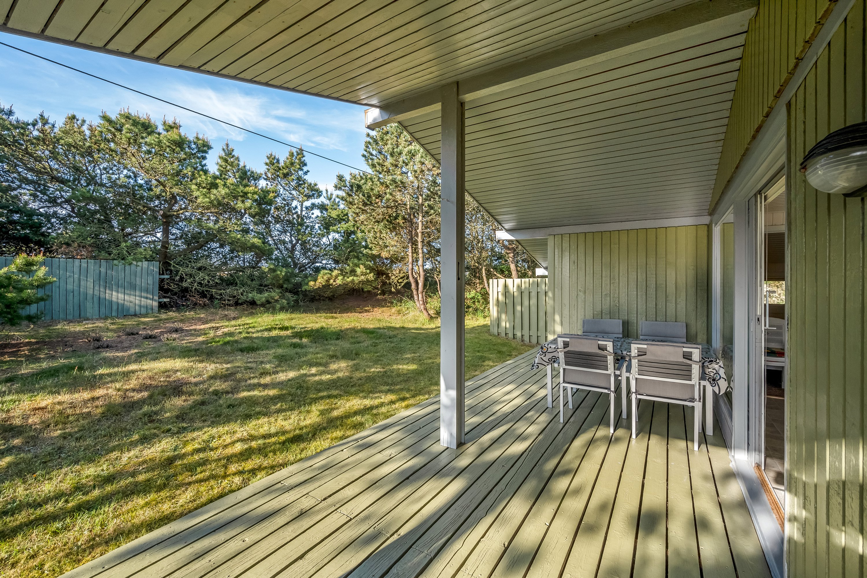 Fremhævet terrasse billede i fuldskærmstilstand. Billede af Nordsøvej 257, Søndervig, 6950 Ringkøbing