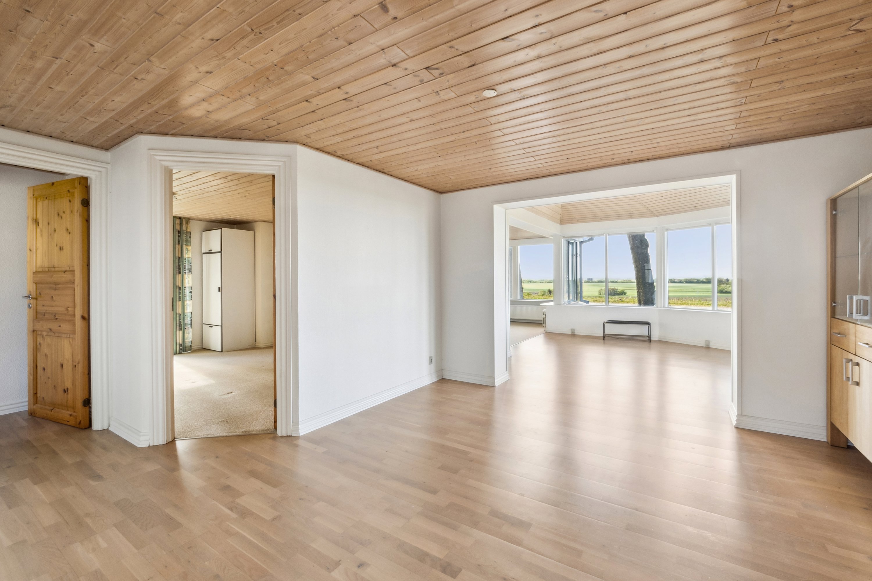 Fremhævet stue billede i fuldskærmstilstand. Billede af Højvej 14, Tæbring, 7900 Nykøbing M