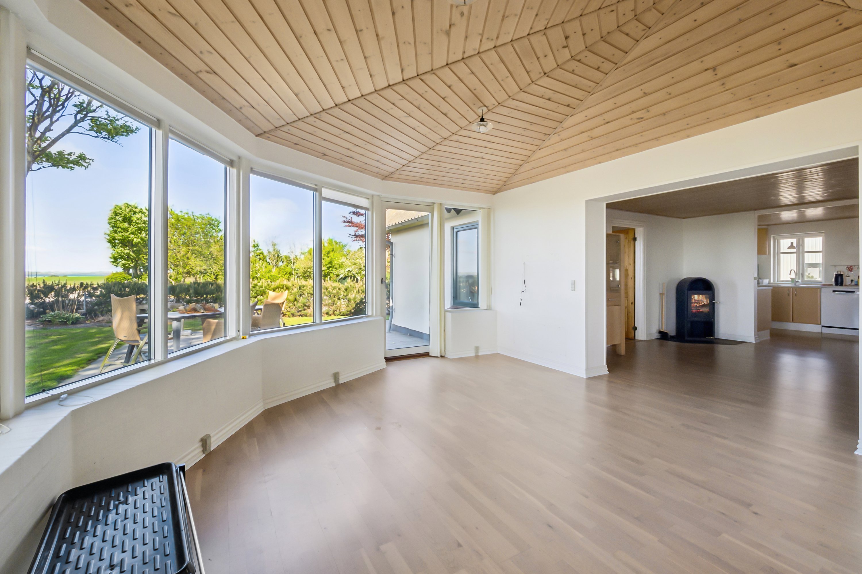 Fremhævet stue billede i fuldskærmstilstand. Billede af Højvej 14, Tæbring, 7900 Nykøbing M