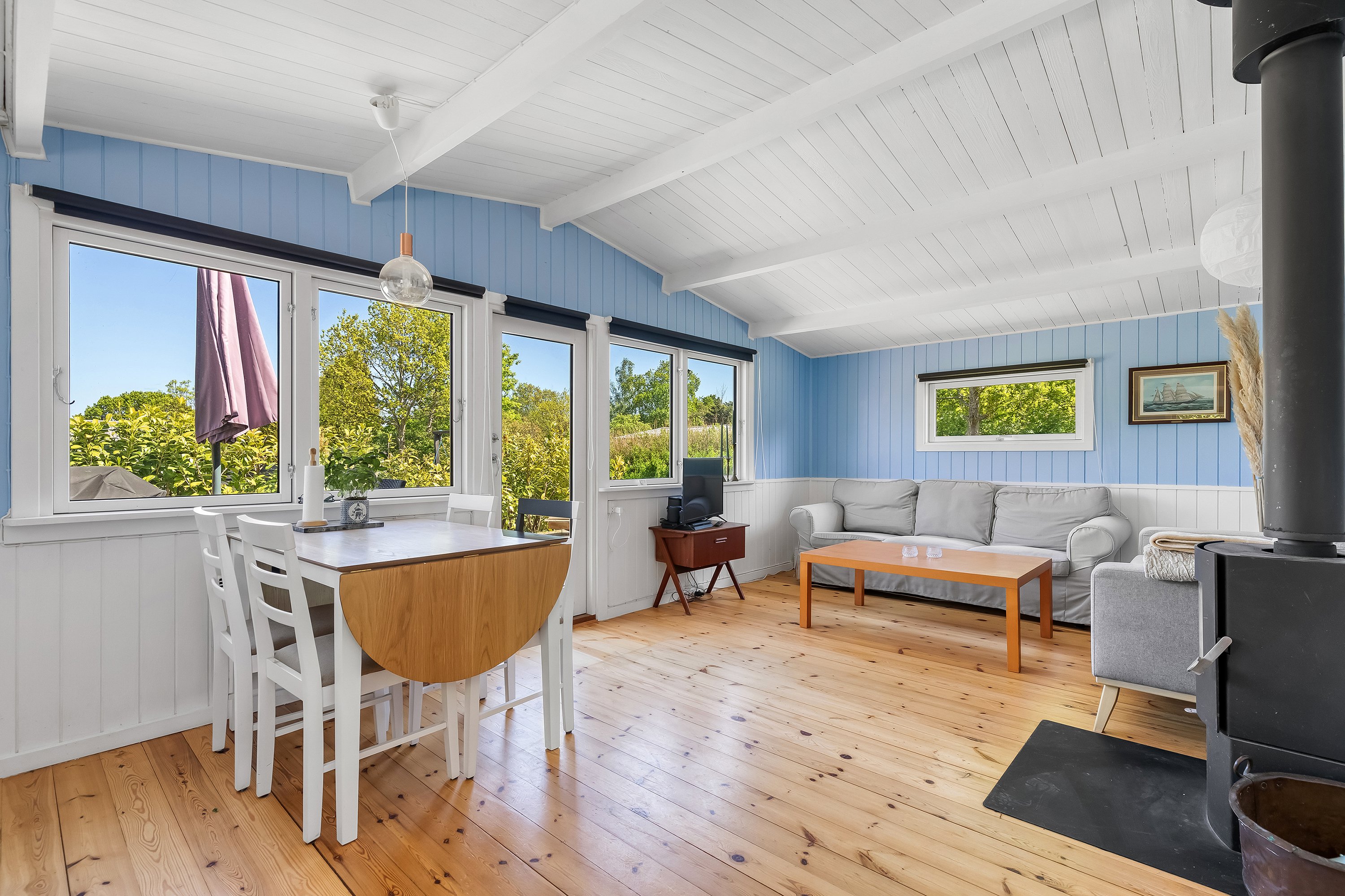 Fremhævet stue billede i fuldskærmstilstand. Billede af Mathiesens Enghave 13, Kulhuse, 3630 Jægerspris