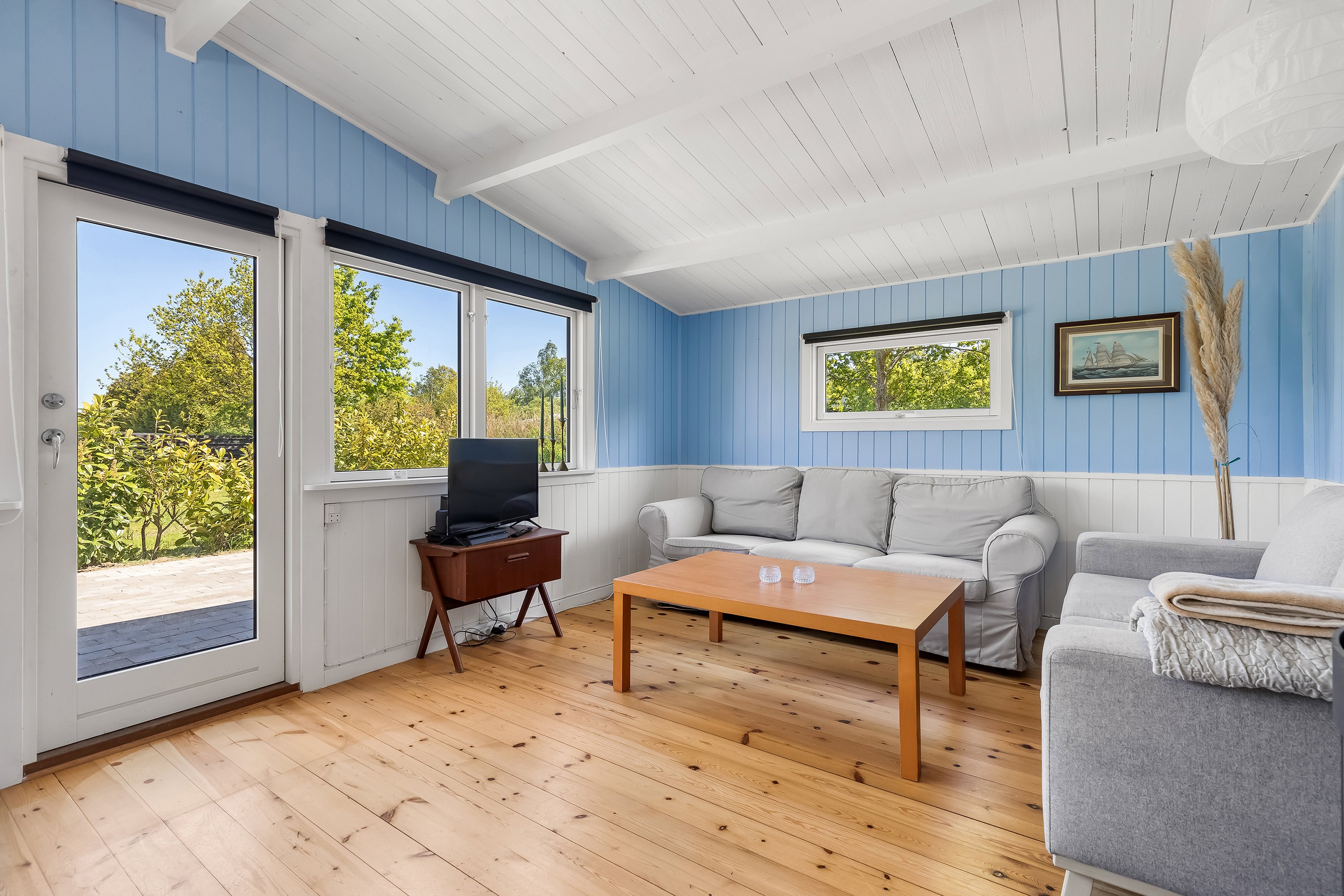 Fremhævet stue billede i fuldskærmstilstand. Billede af Mathiesens Enghave 13, Kulhuse, 3630 Jægerspris