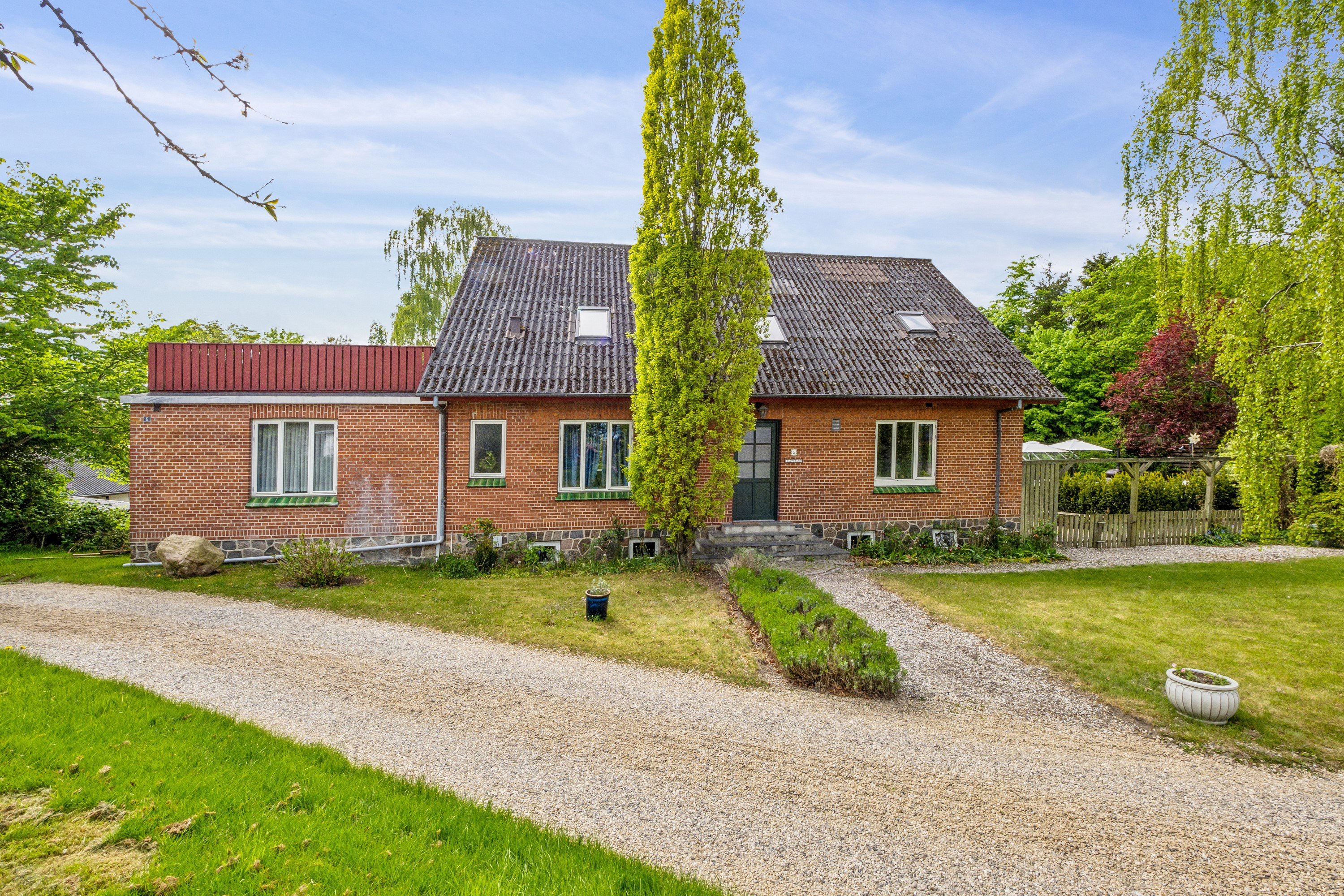 Fremhævet  billede i fuldskærmstilstand. Billede af Hybenvej 5, Vammen, 8830 Tjele