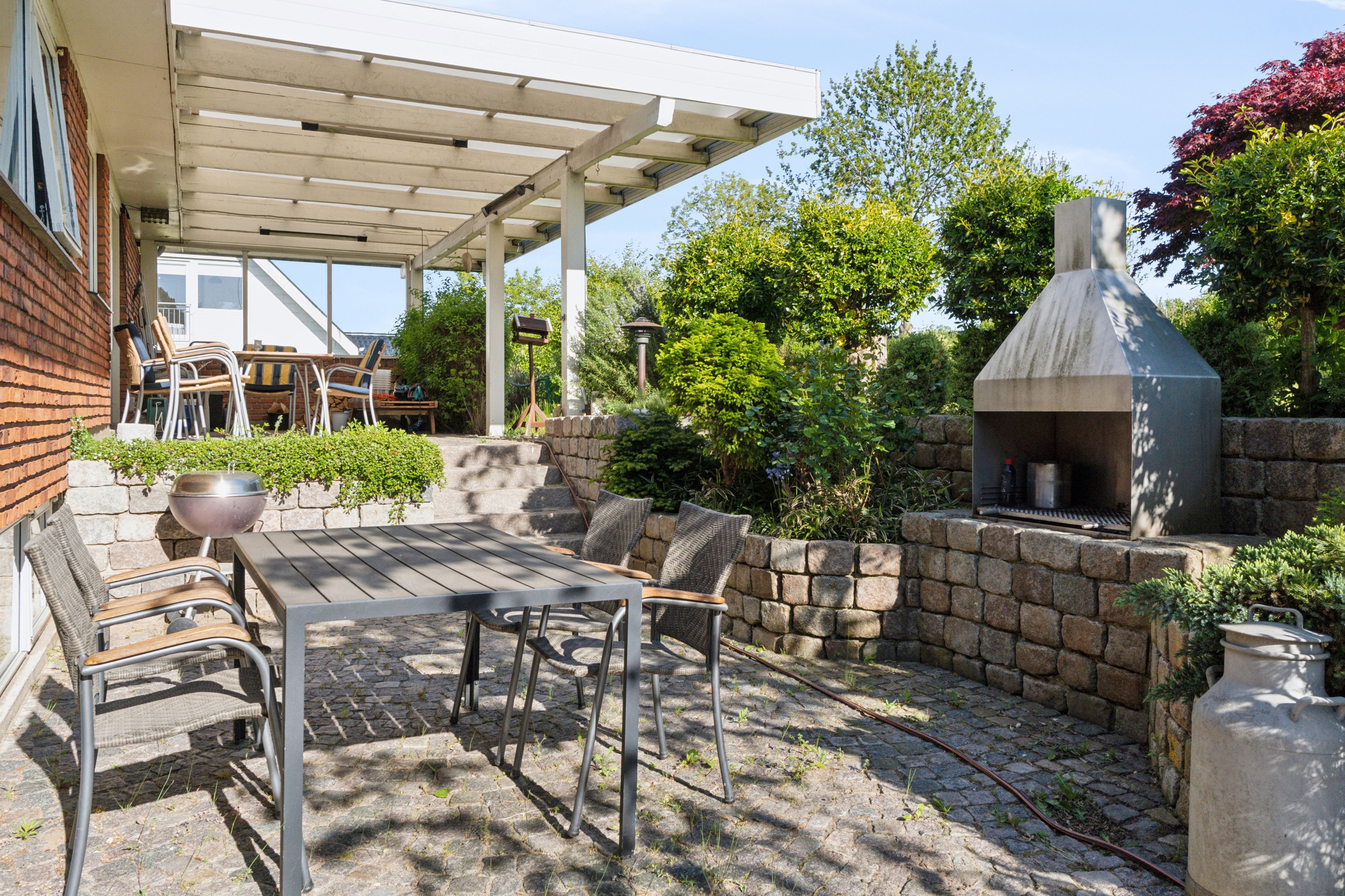 Fremhævet gårdhave billede i fuldskærmstilstand. Billede af Rugbjergvej 95, Stavtrup, 8260 Viby J