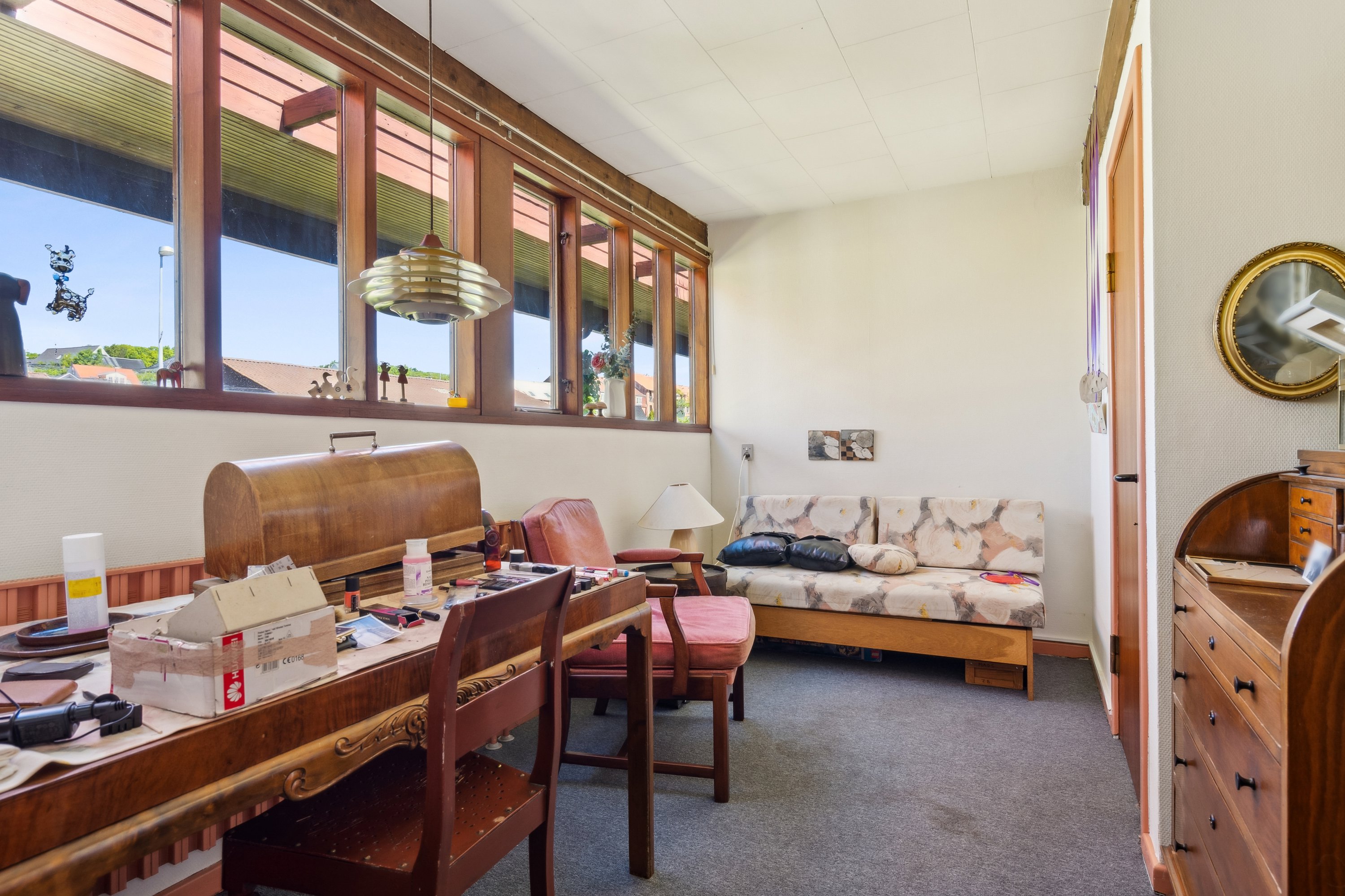 Fremhævet stue billede i fuldskærmstilstand. Billede af Skovvej 3, 9560 Hadsund