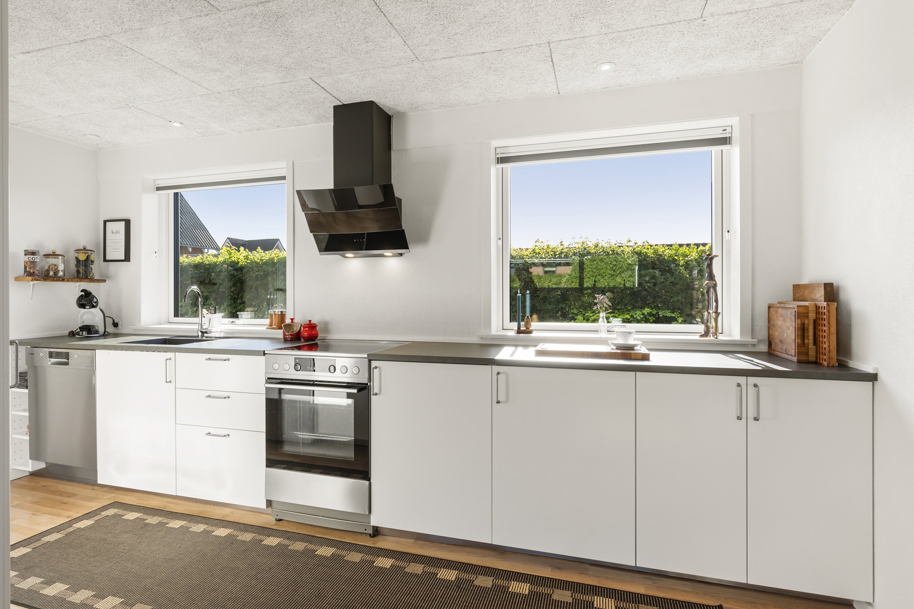 Fremhævet køkken billede i fuldskærmstilstand. Billede af Søndervang 10A, 9600 Aars