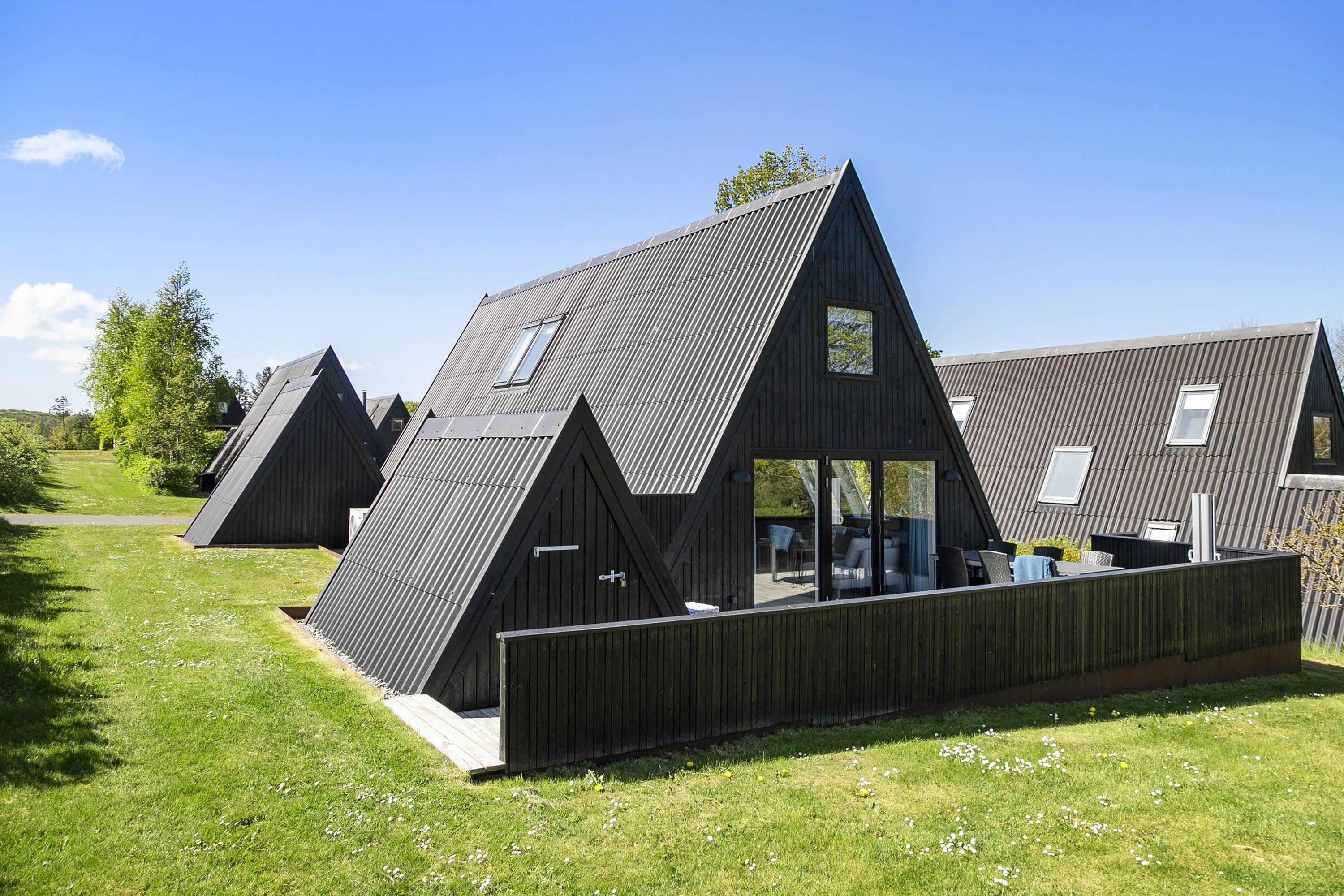 Miniaturebillede 1: facade. Billede af Golfsvinget 300, Gatten, 9640 Farsø