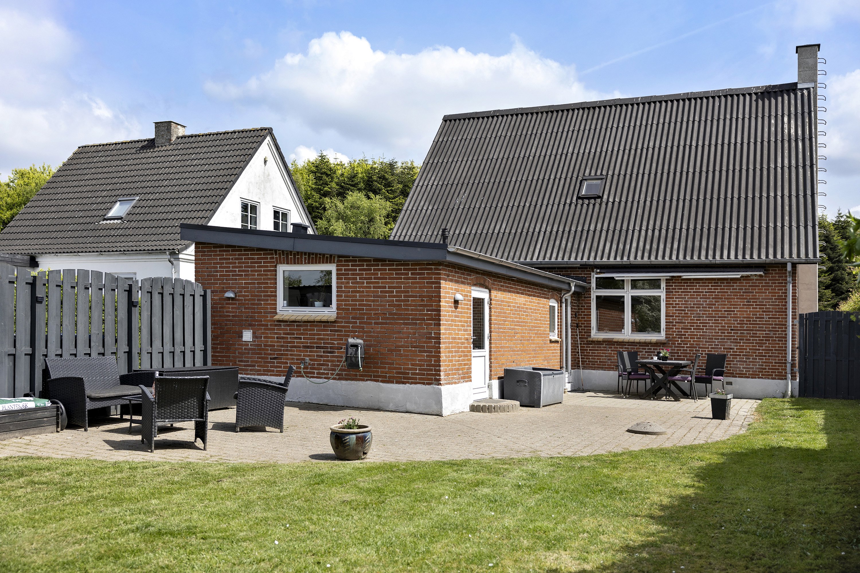 Fremhævet ejendommen billede i fuldskærmstilstand. Billede af Skodborg Stadionvej 2, Skodborg, 6630 Rødding