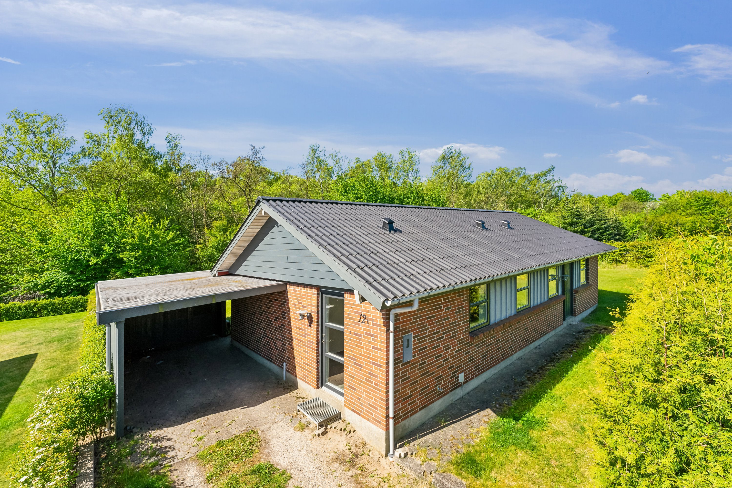 Fremhævet ejendom 1 billede i fuldskærmstilstand. Billede af Sofienlundparken 12A, 8860 Ulstrup