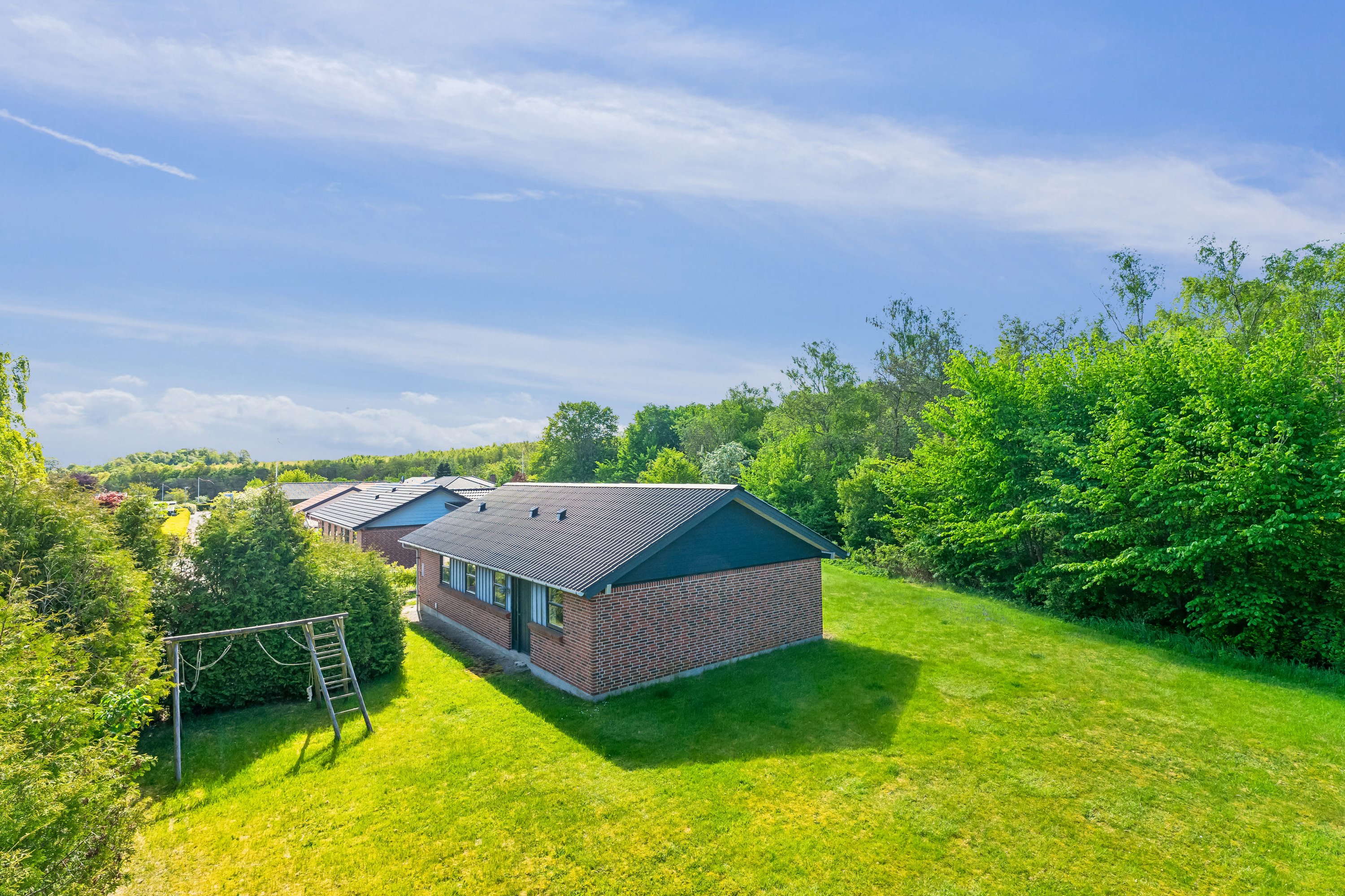 Fremhævet have billede i fuldskærmstilstand. Billede af Sofienlundparken 12A, 8860 Ulstrup