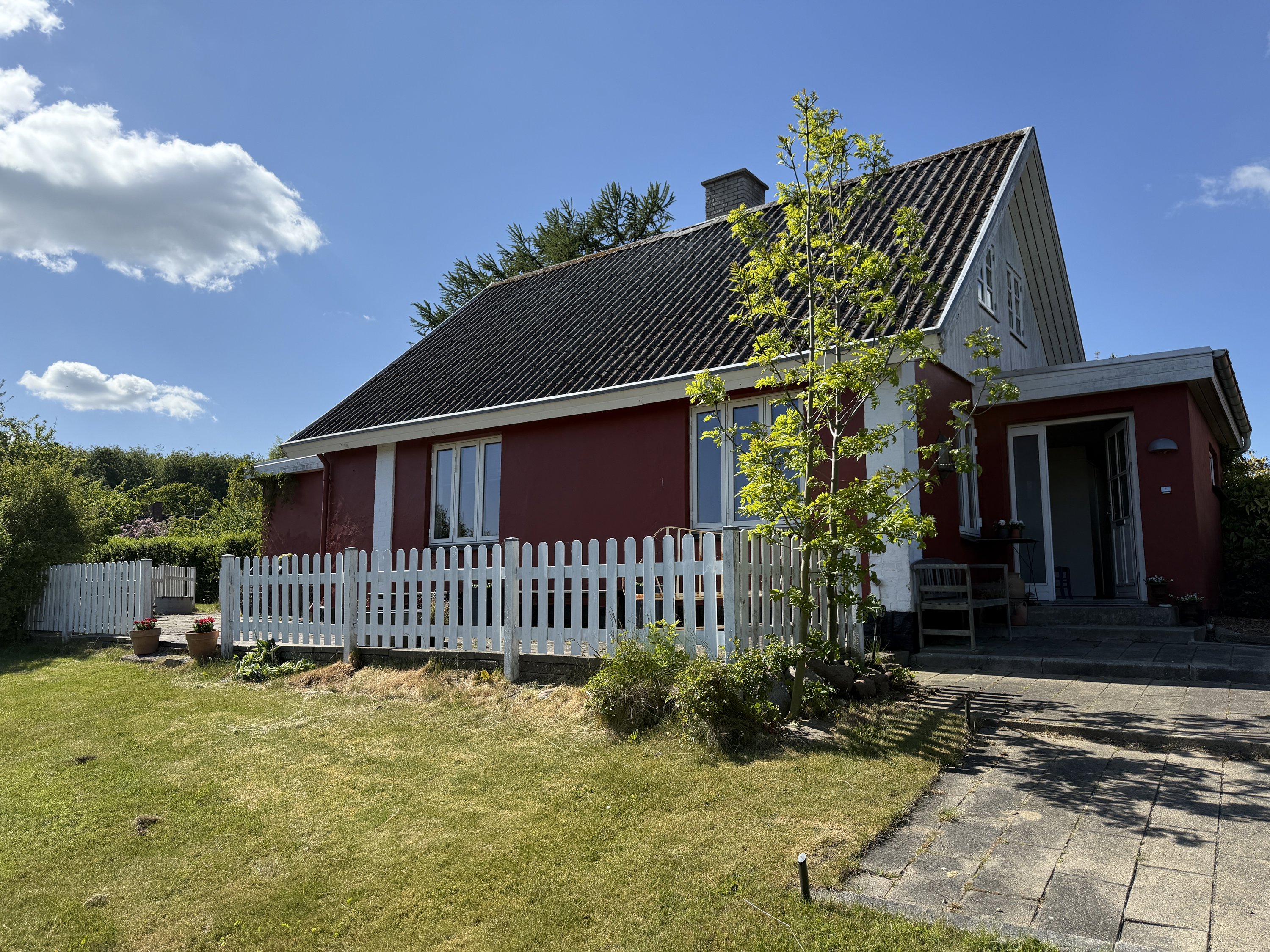 Miniaturebillede 2: . Billede af Skolegade 17, Hou, 8300 Odder